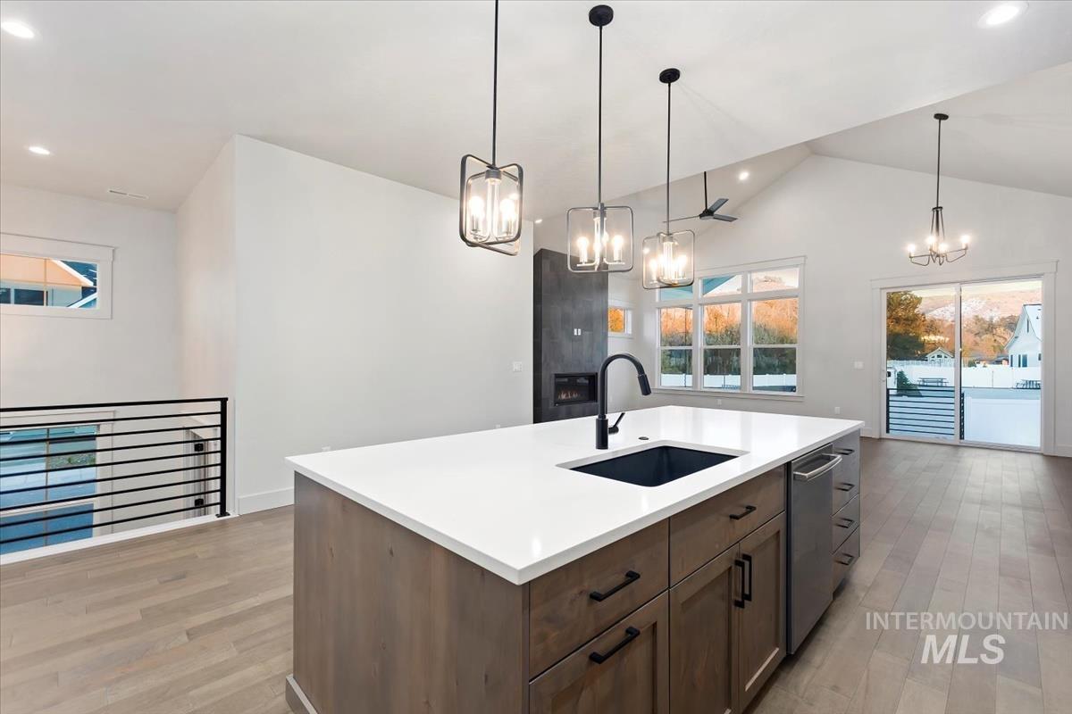 6351 W Tobi Ln Property Photo 8