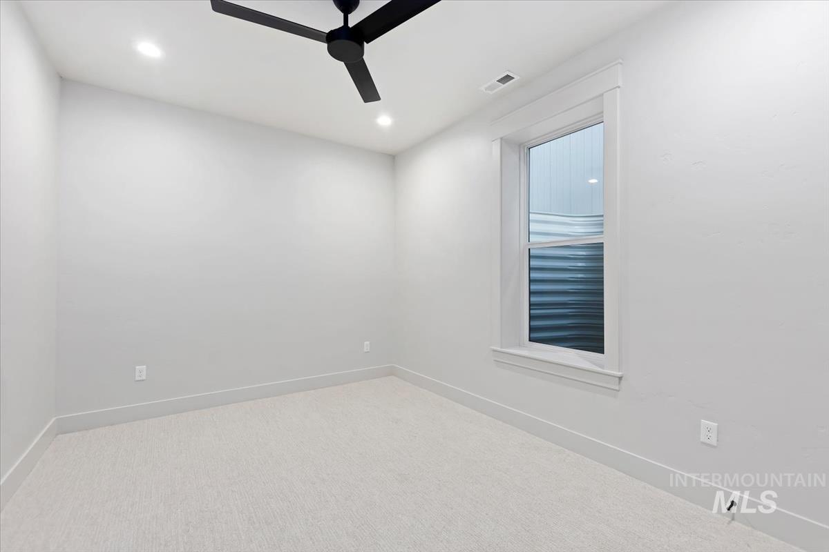 6351 W Tobi Ln Property Photo 32