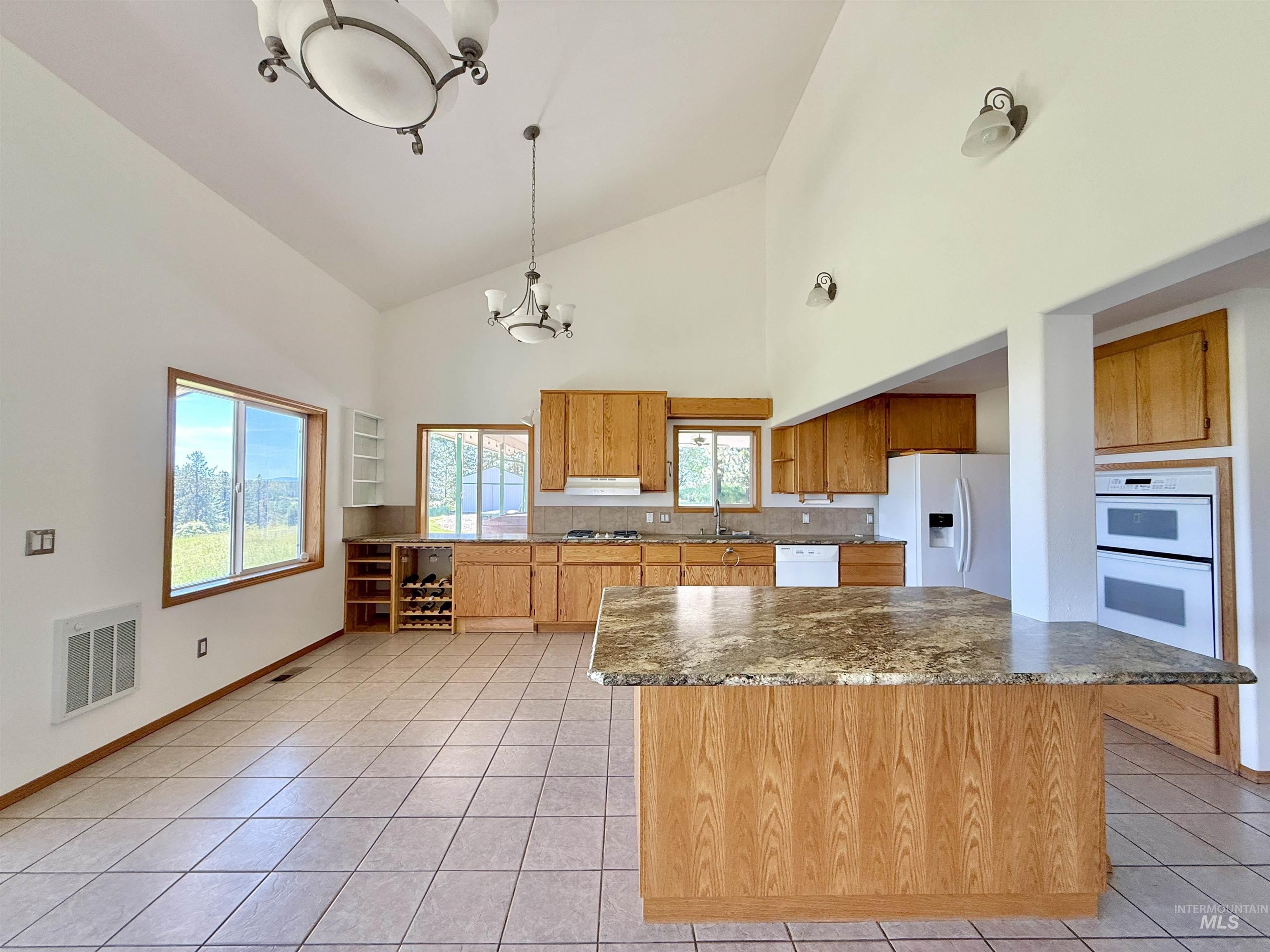 168 Williams Rd. Property Photo 7