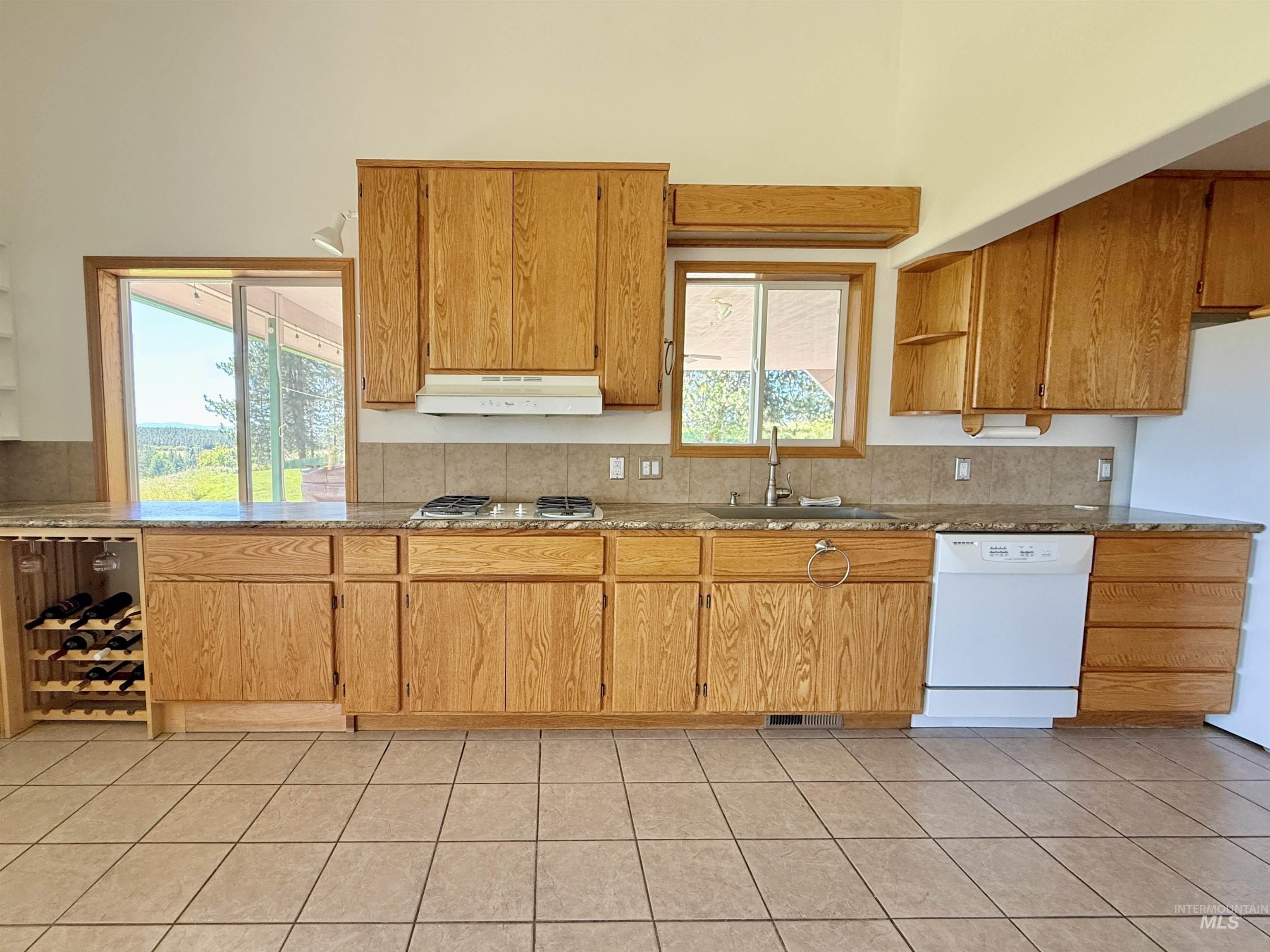 168 Williams Rd. Property Photo 8