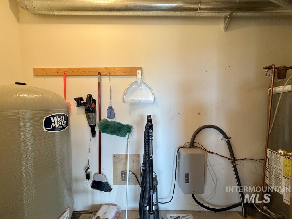 168 Williams Rd. Property Photo 21