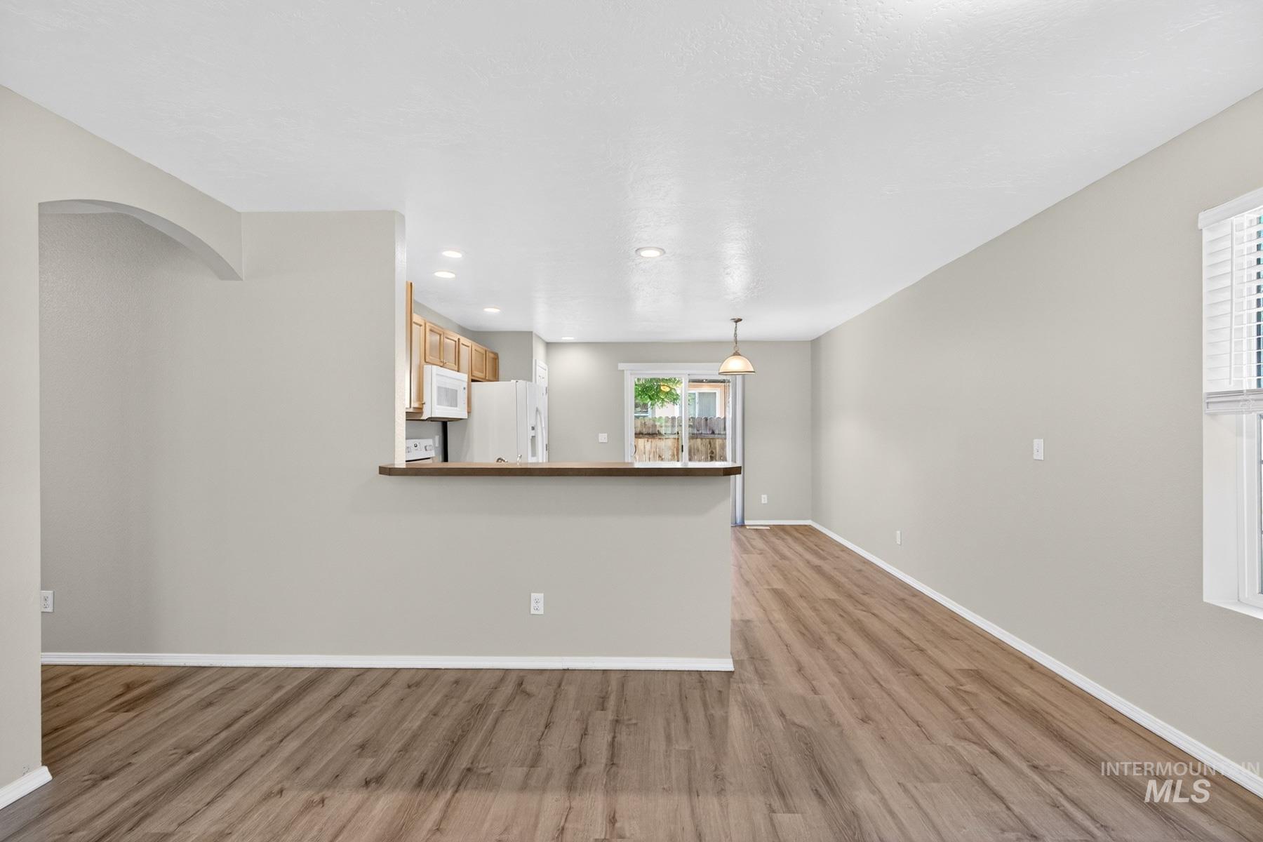8151 W Packsaddle Property Photo 11