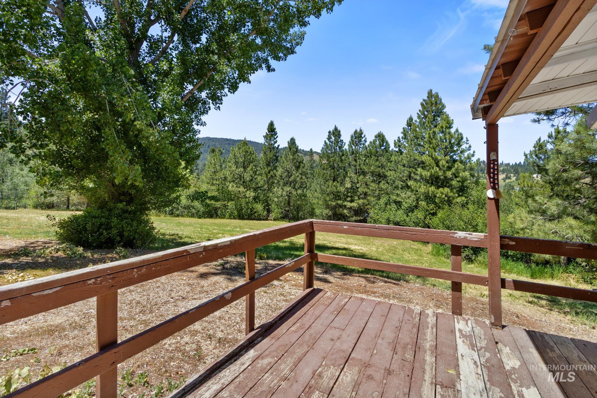 84 Clear Creek Drive Property Photo 5