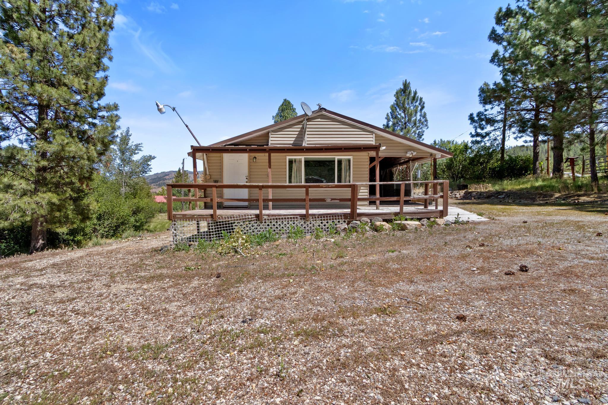 84 Clear Creek Drive Property Photo 17
