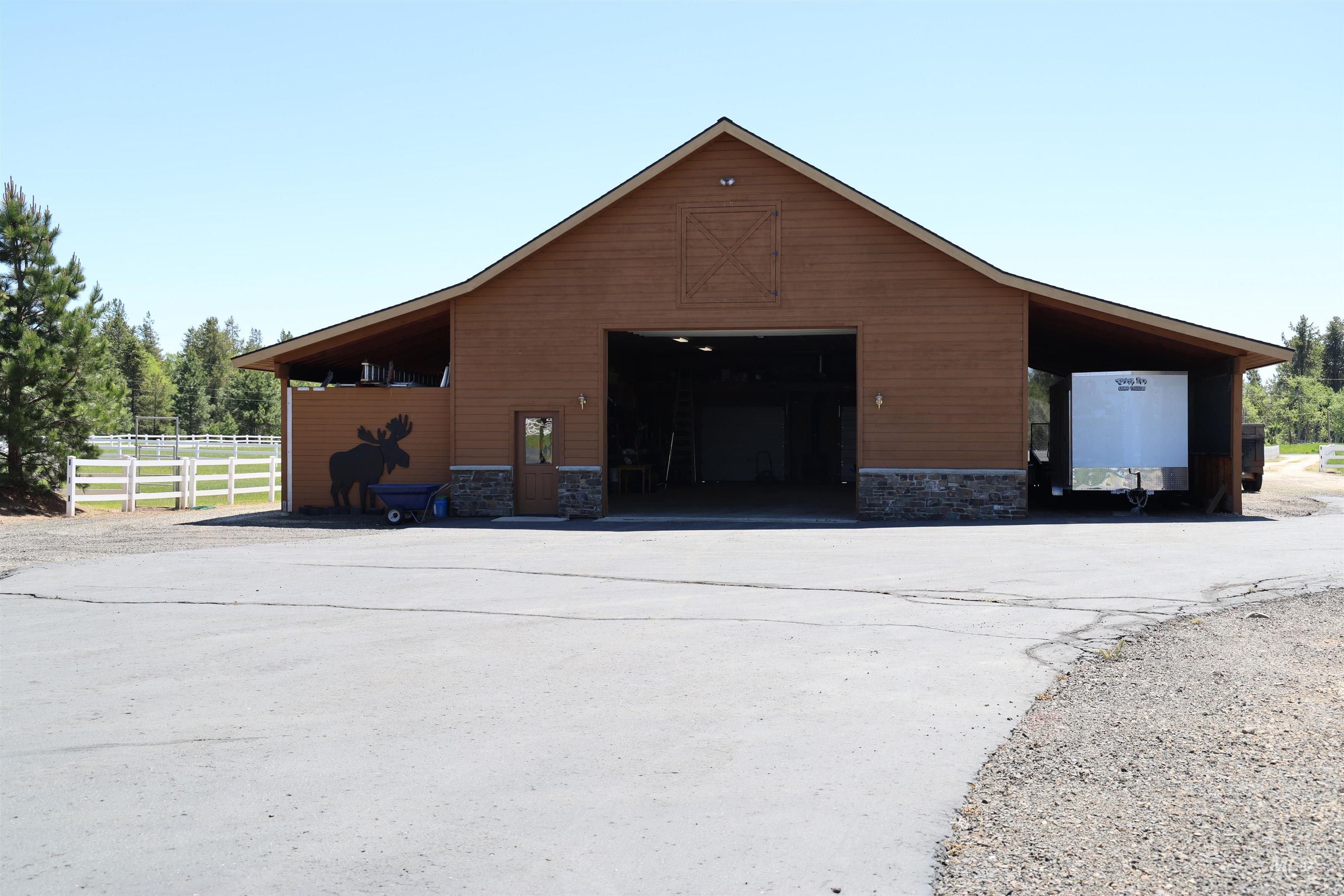 13761 Clear View Court Property Photo 10