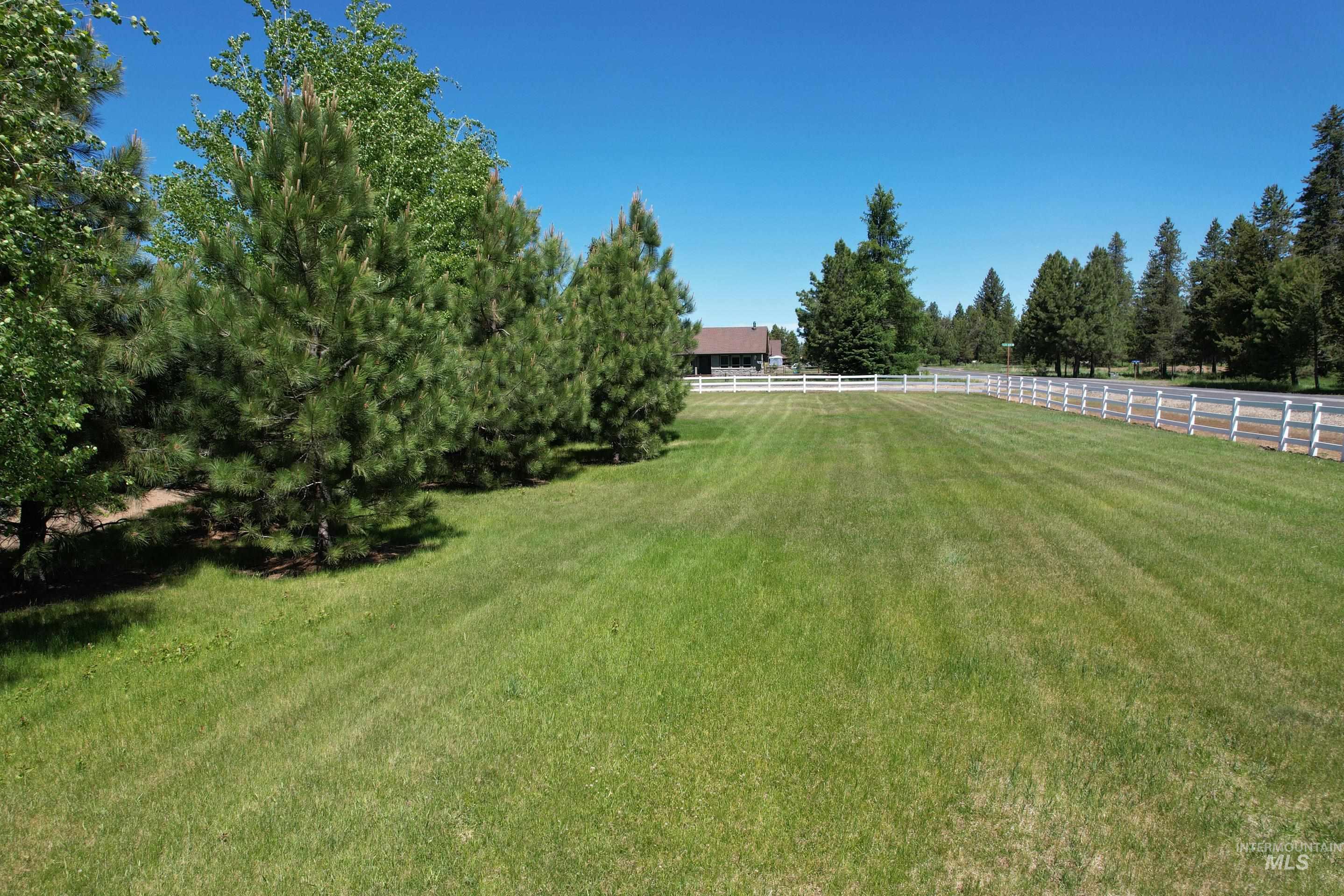 13761 Clear View Court Property Photo 14