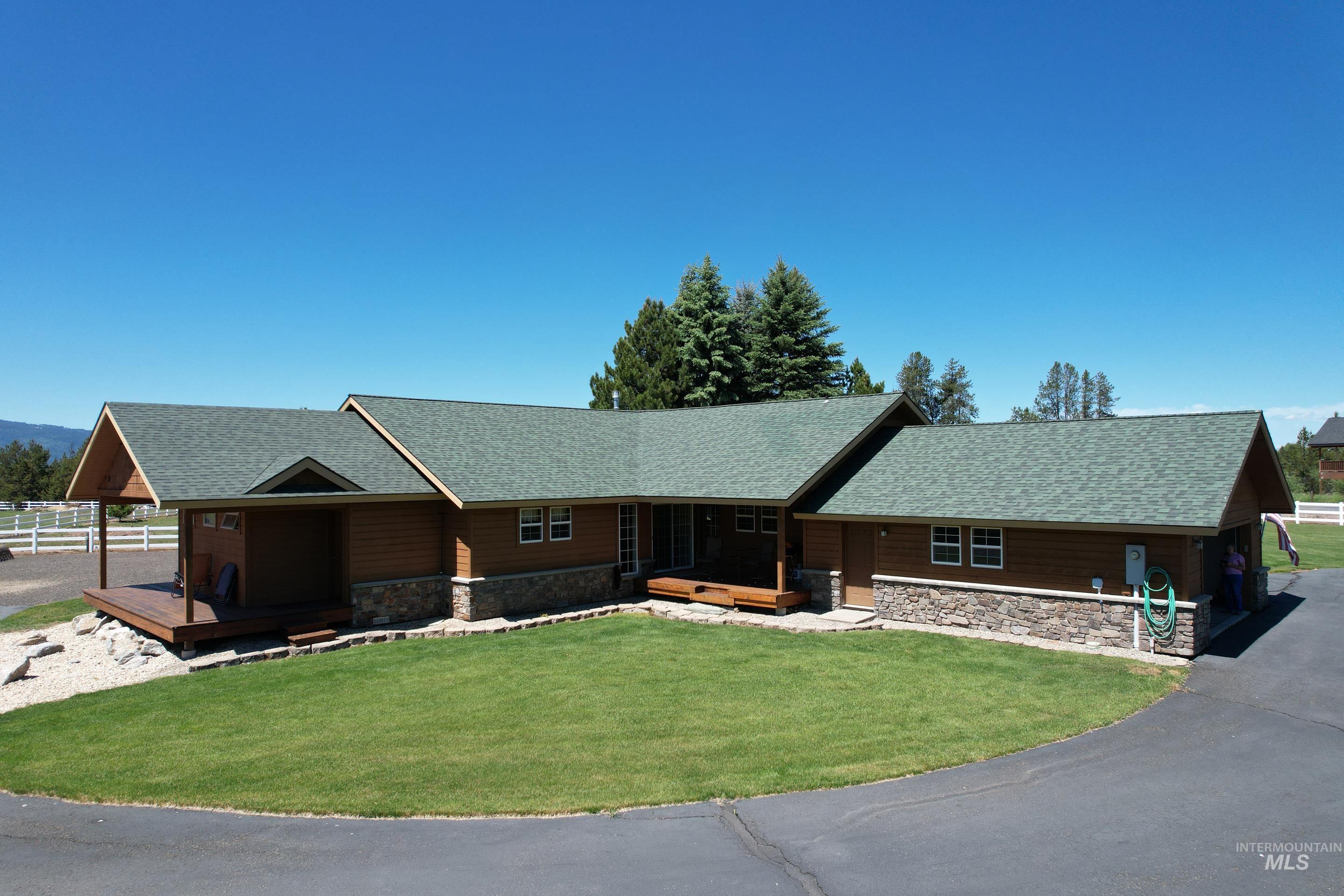 13761 Clear View Court Property Photo 16