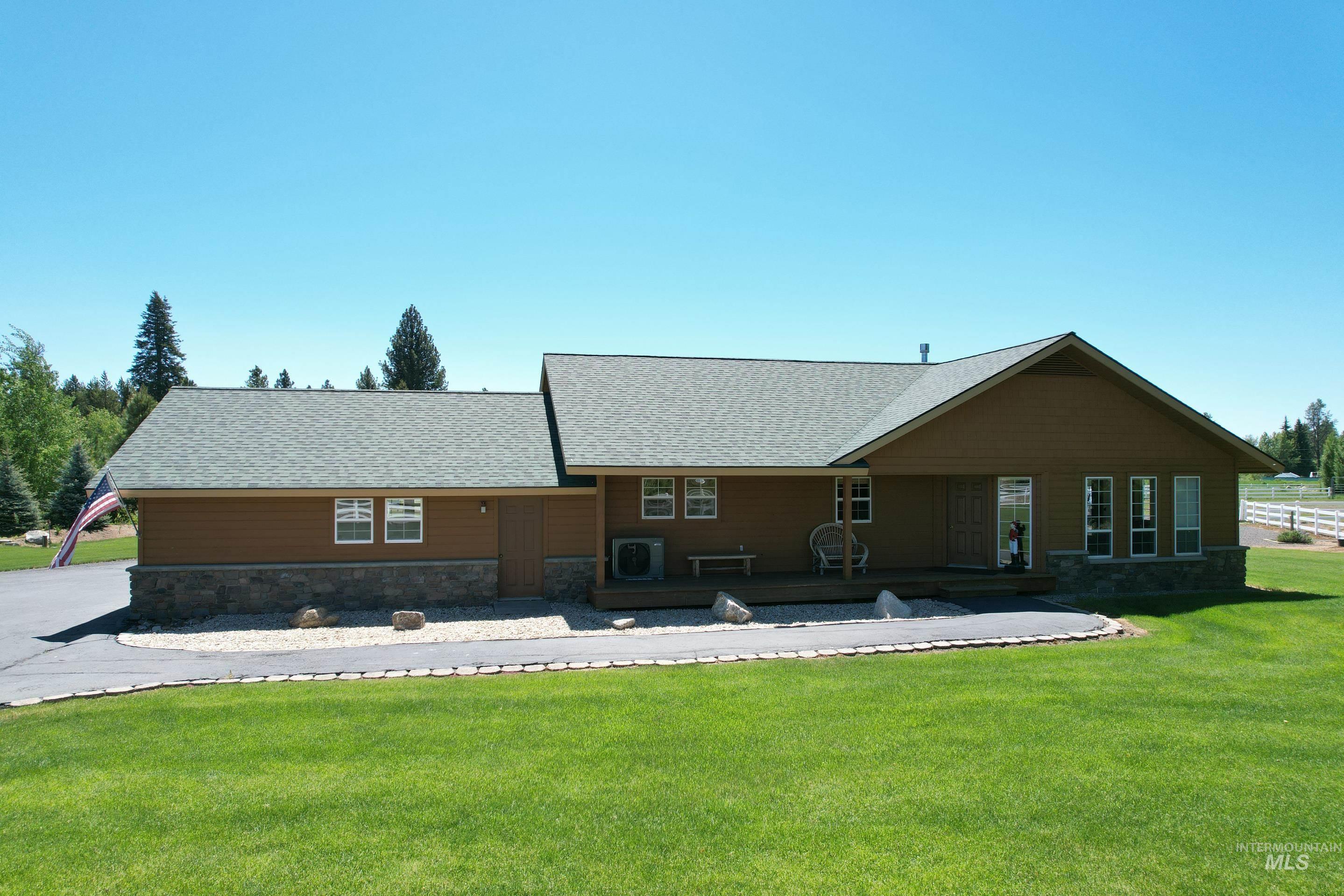 13761 Clear View Court Property Photo 21