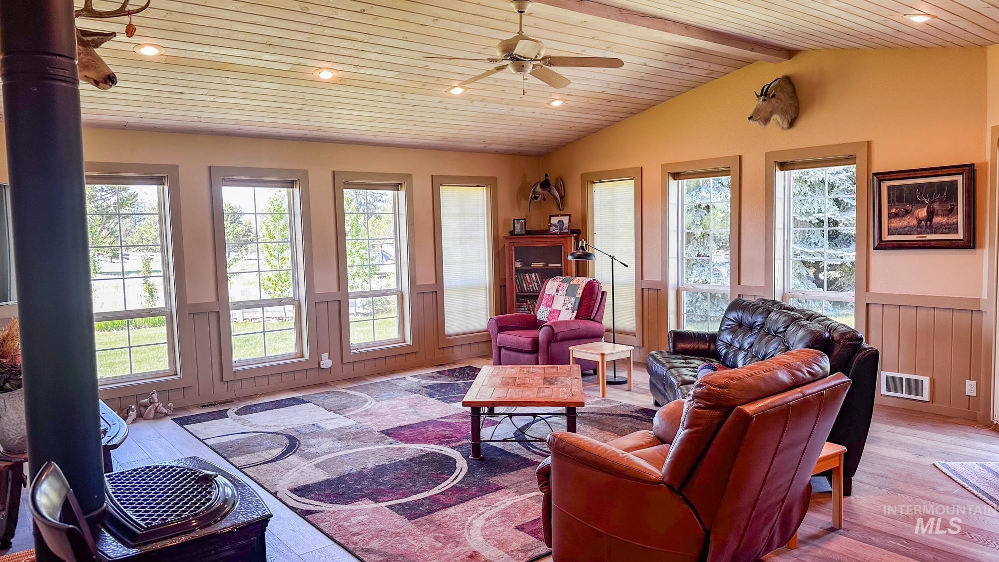 13761 Clear View Court Property Photo 25