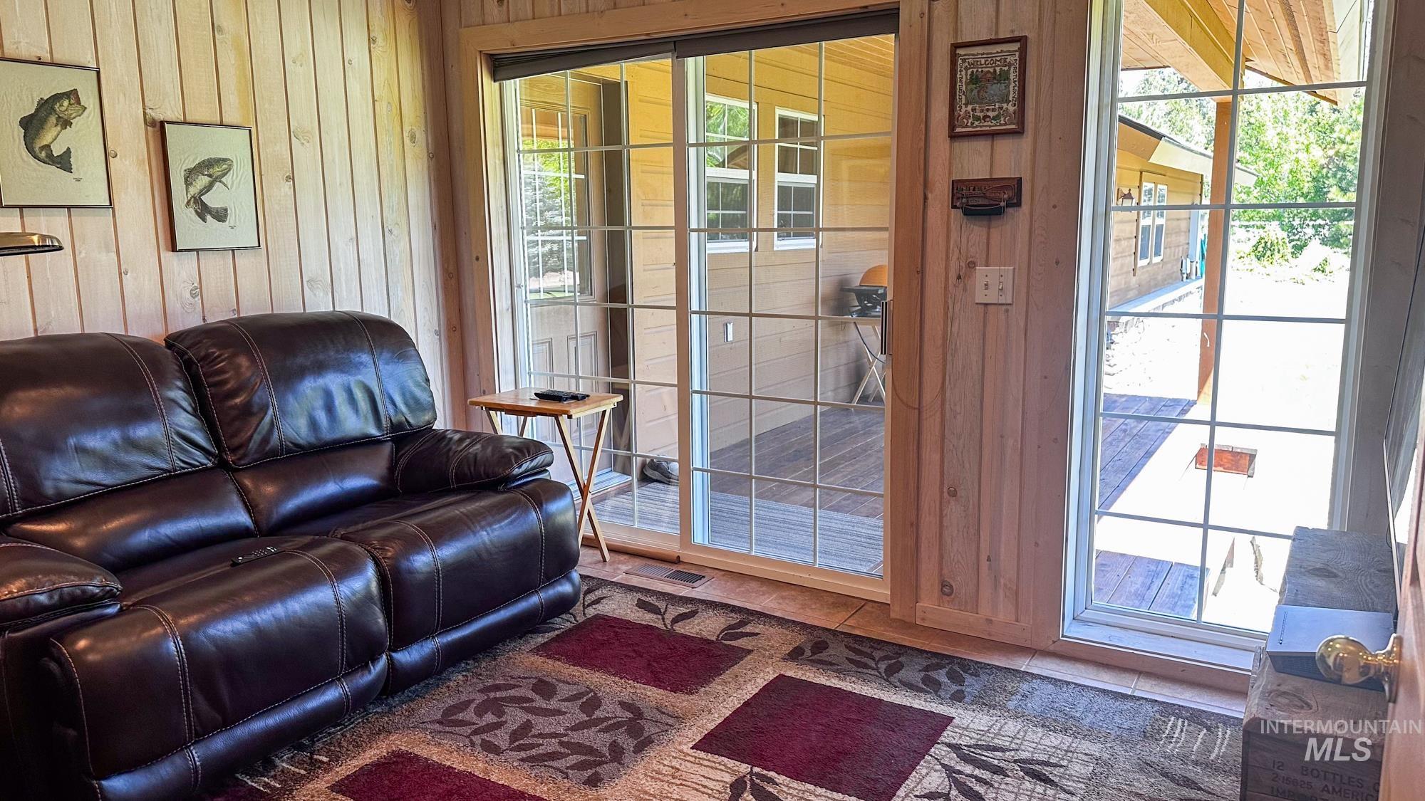13761 Clear View Court Property Photo 29