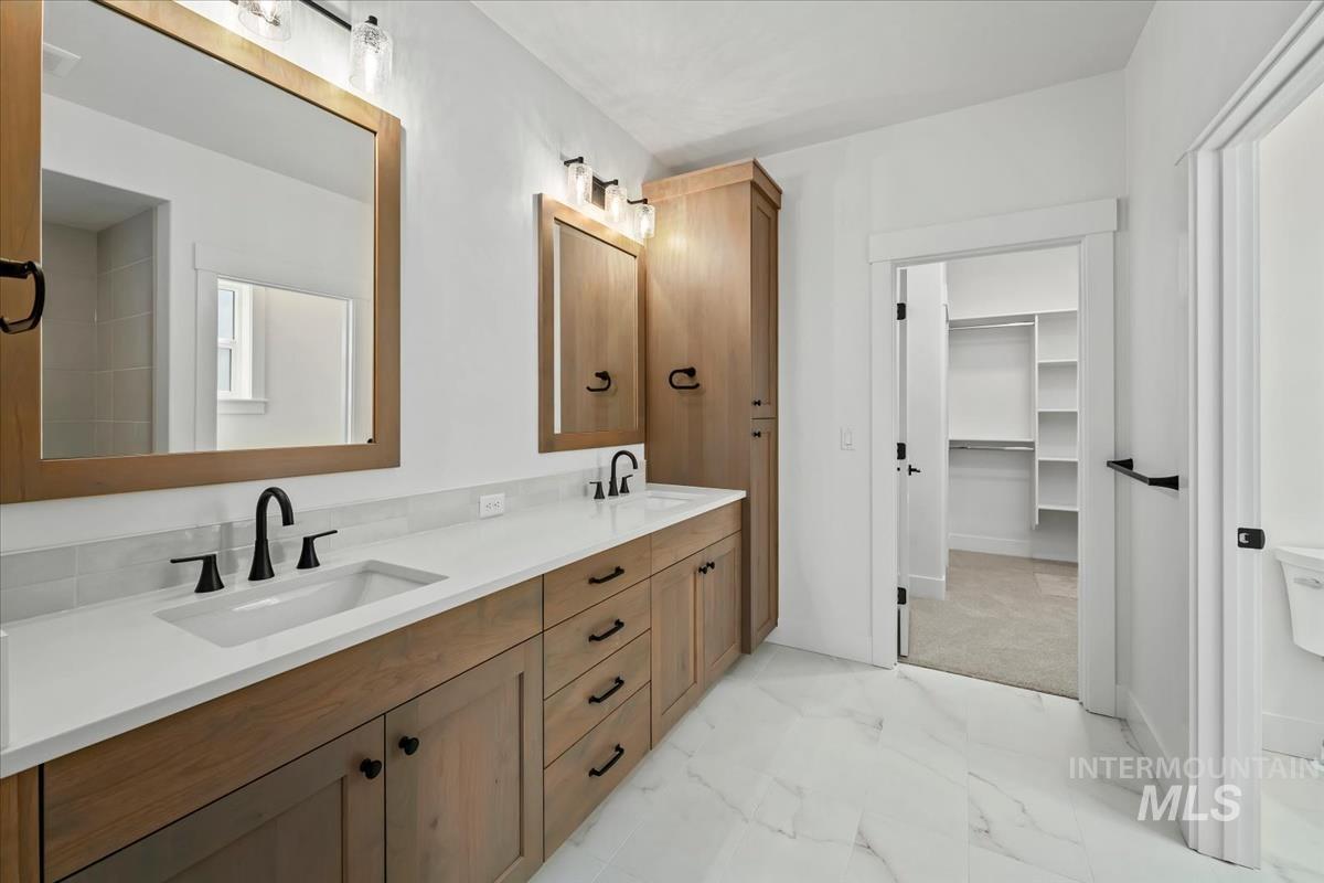 11049 W Lahinch Ln Property Photo 22