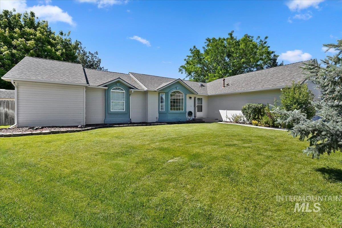 1205 Walnut Creek Ct Property Photo 2
