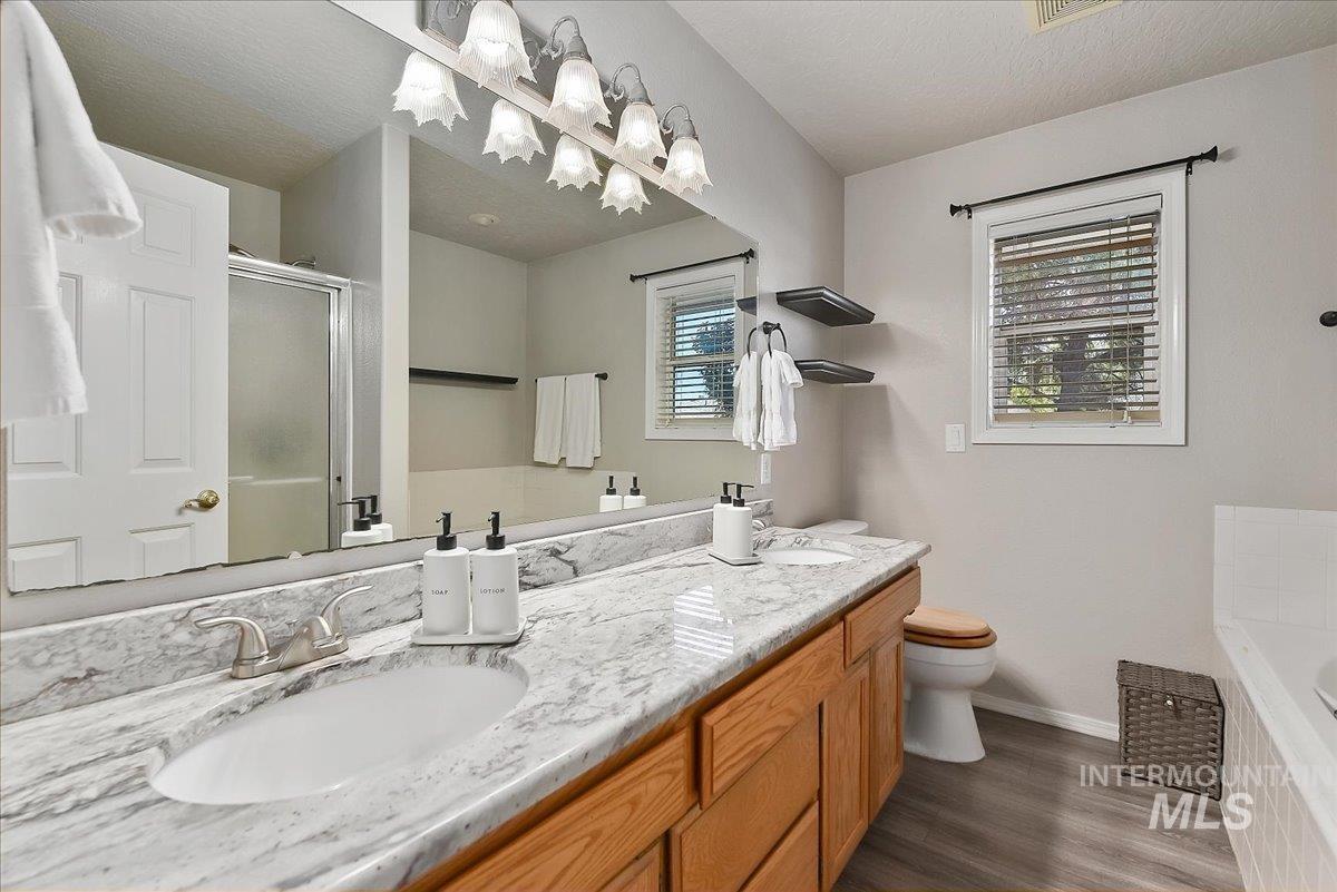 1205 Walnut Creek Ct Property Photo 12