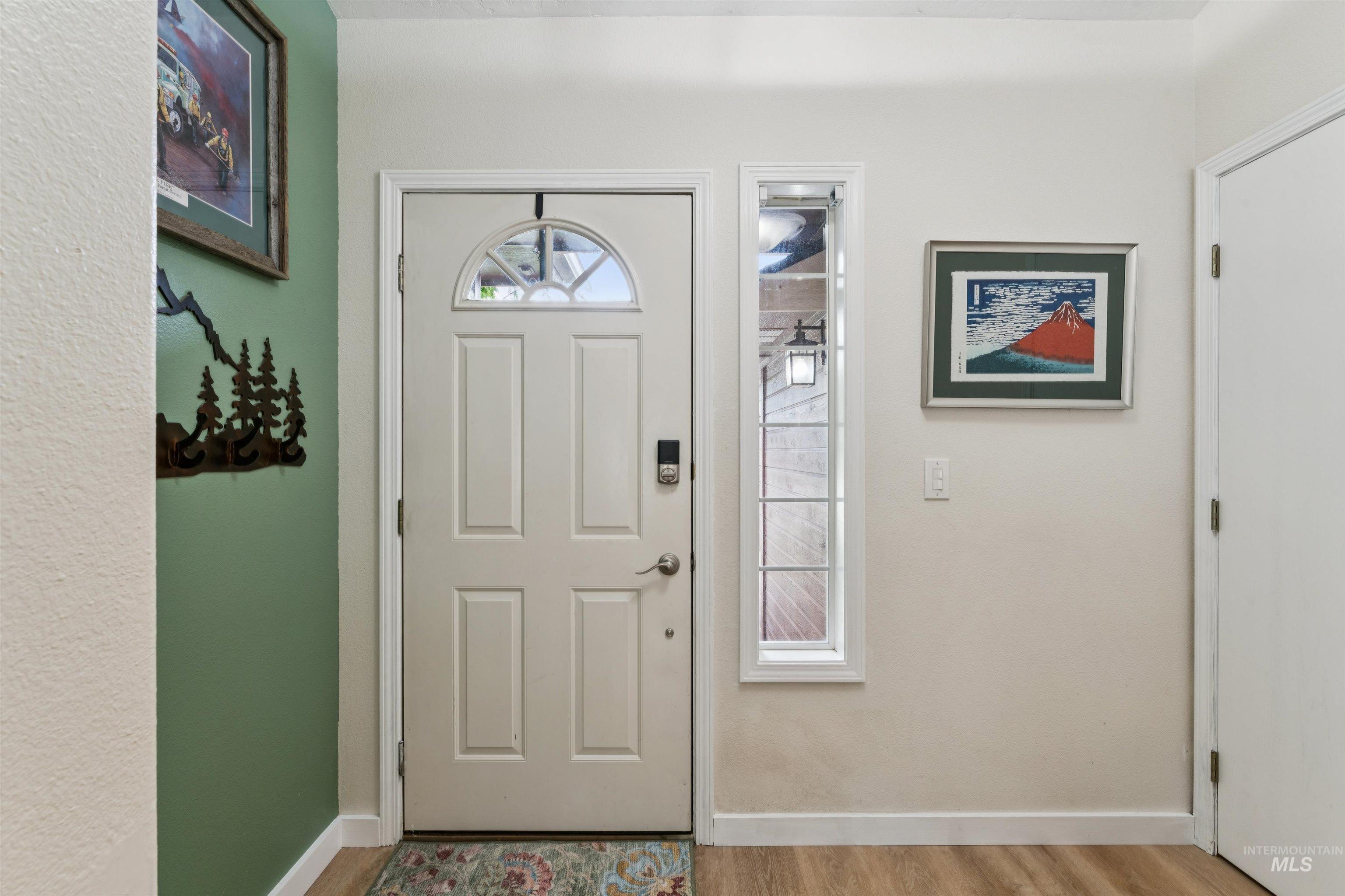13926 W Cortina Property Photo 8