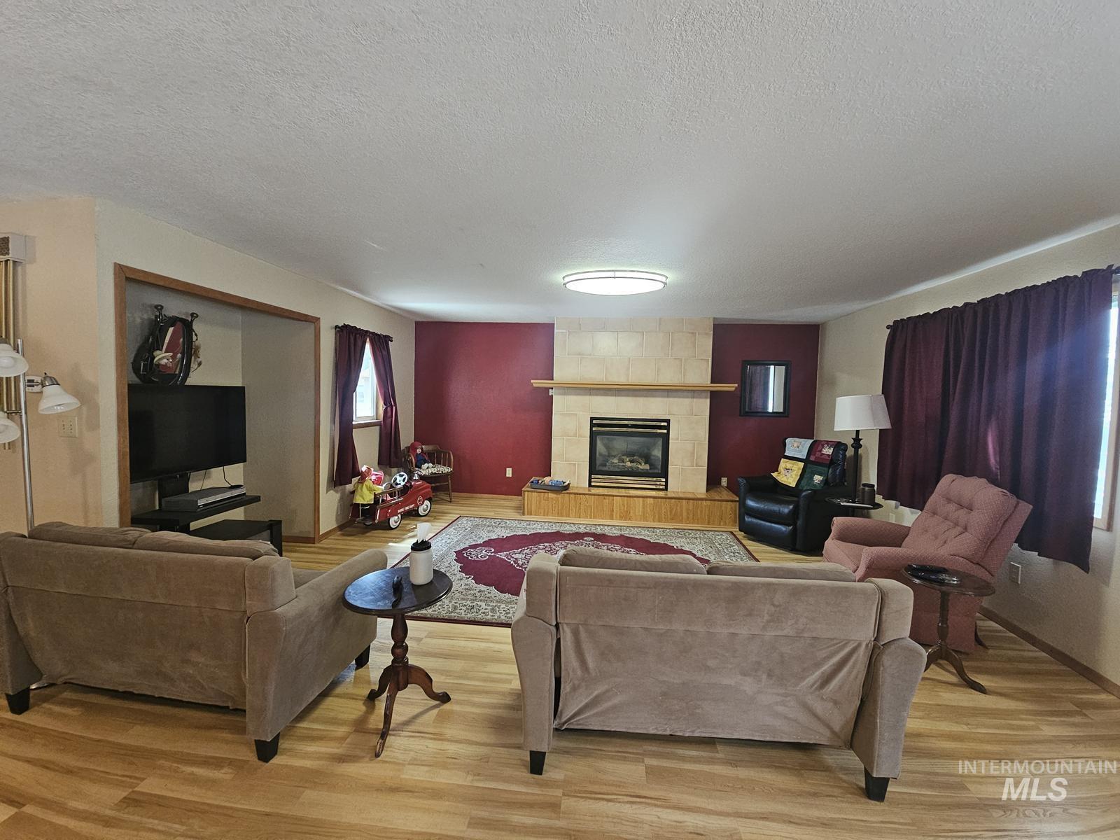 309 Sw Ave Property Photo 6