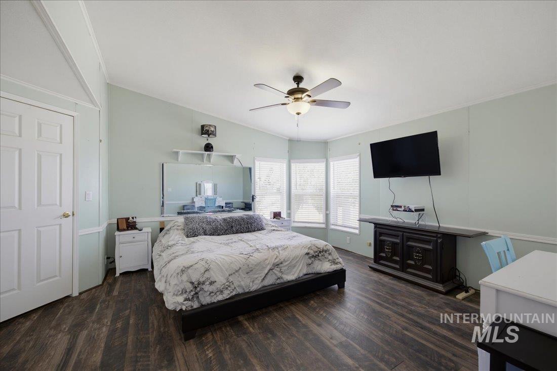 17903 Sand Hollow Rd Property Photo 9