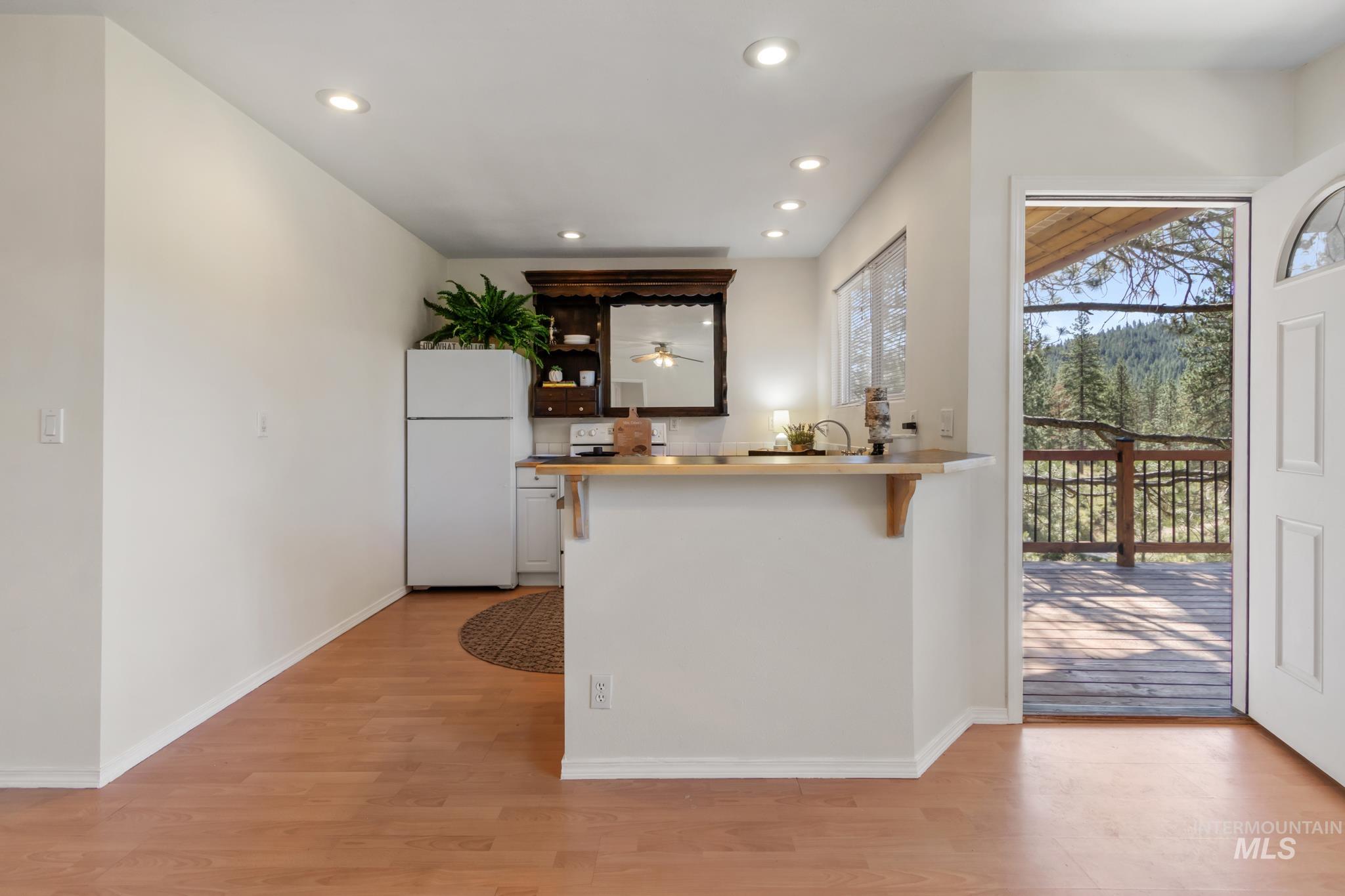 24 Deadmans Gulch Property Photo 11