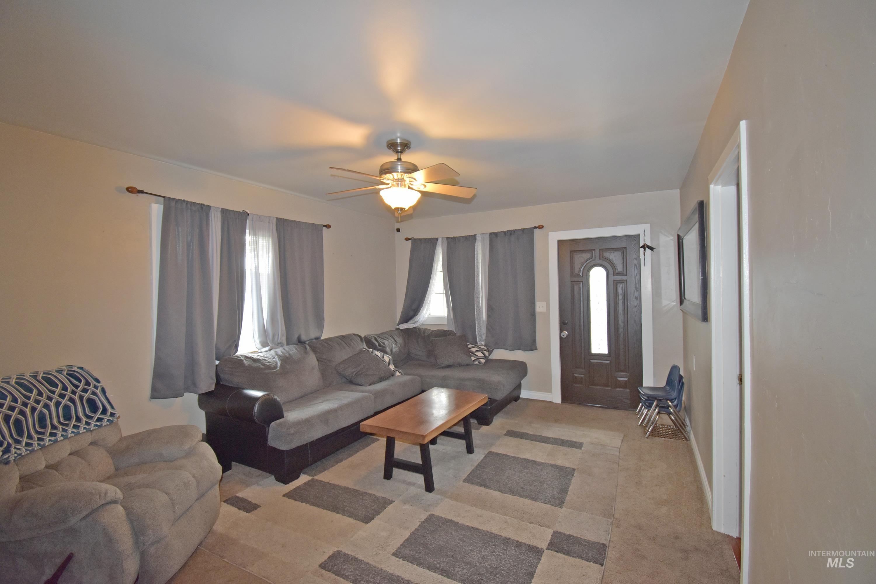 437 12th Street Property Photo 7
