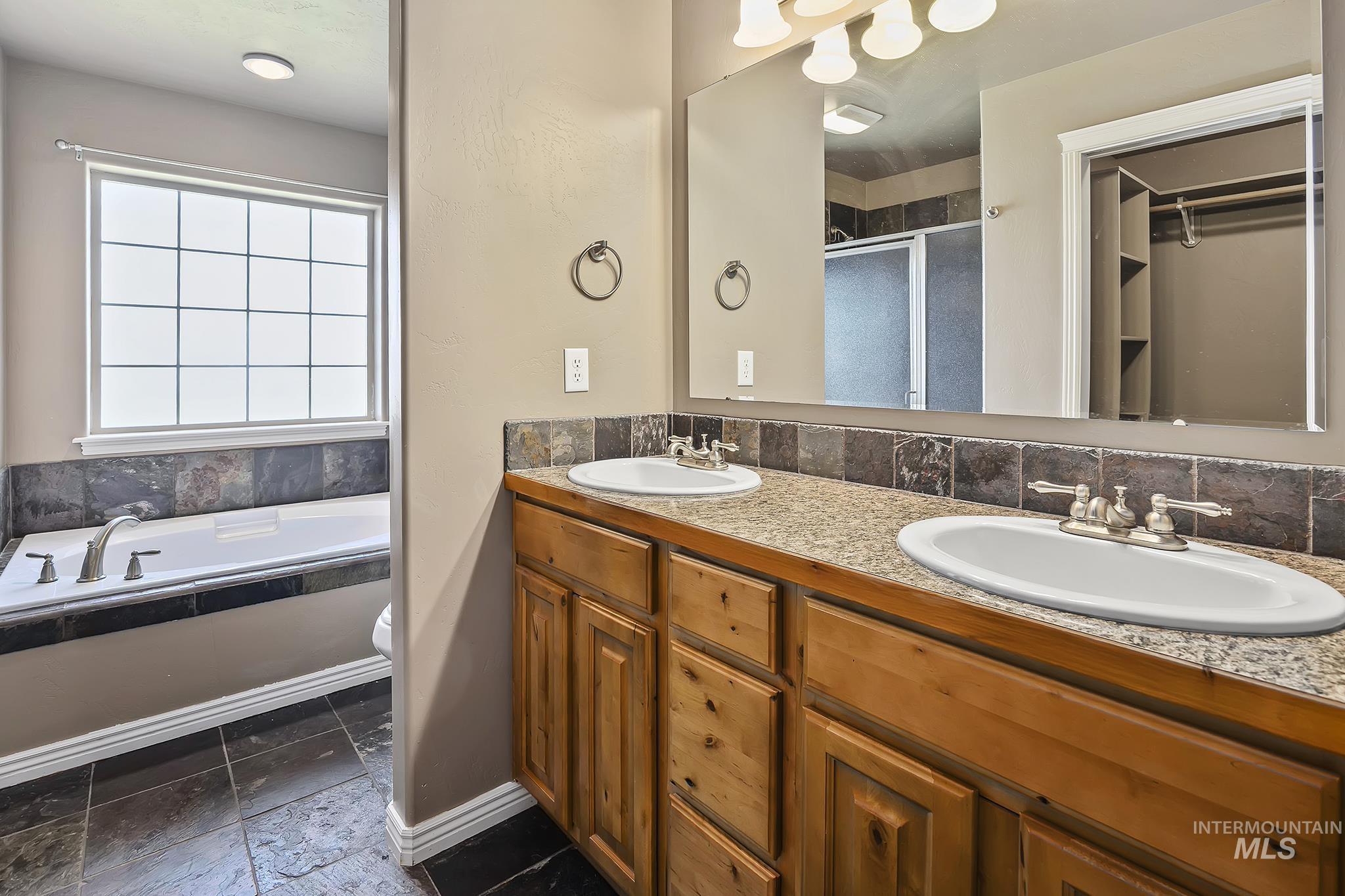 4531 N 1250 E Property Photo 20