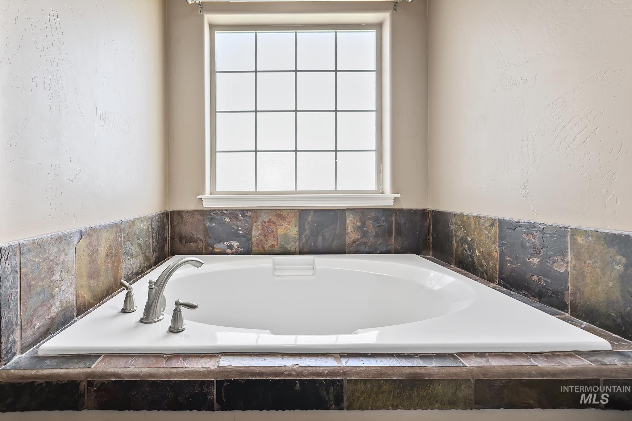 4531 N 1250 E Property Photo 22