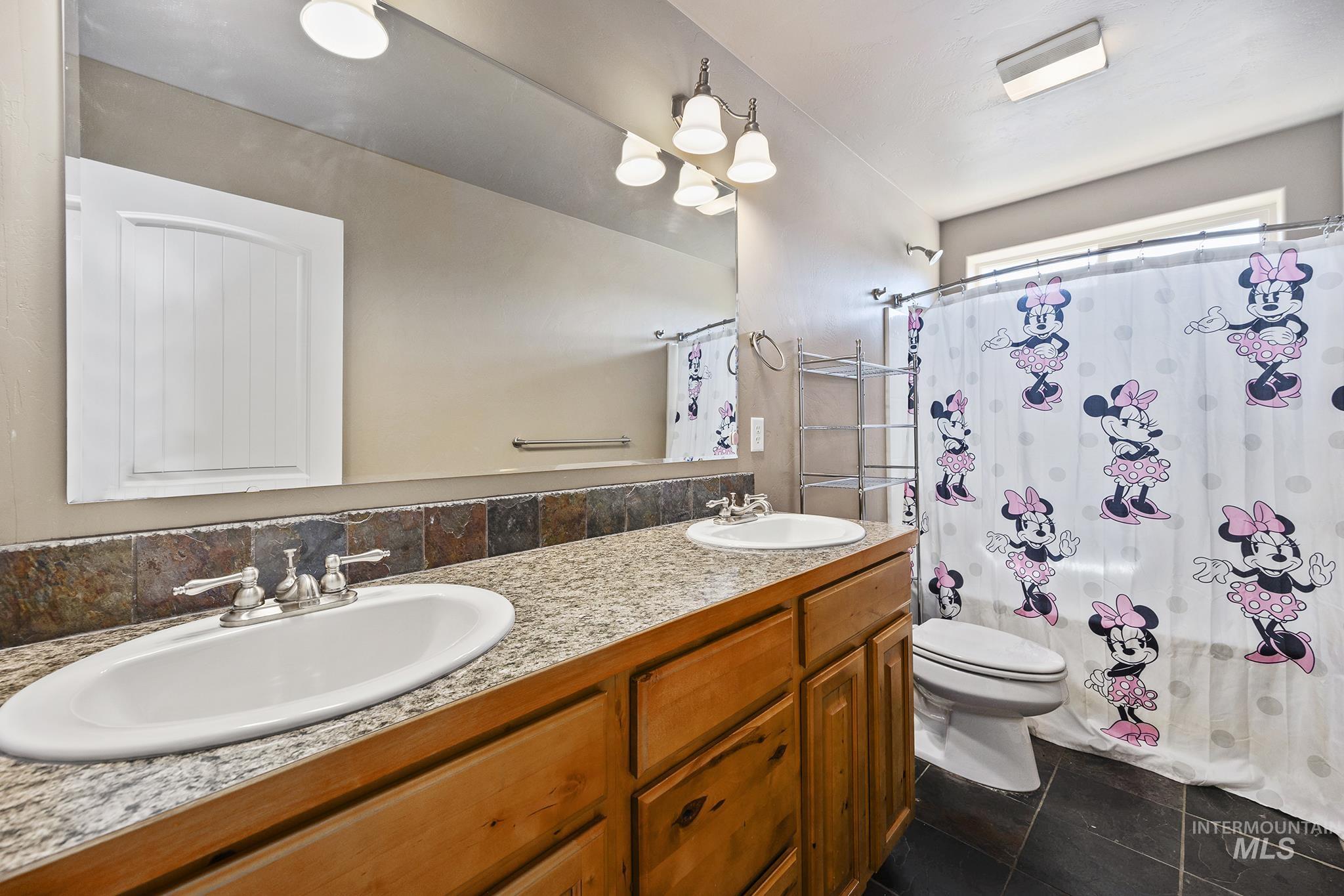 4531 N 1250 E Property Photo 24