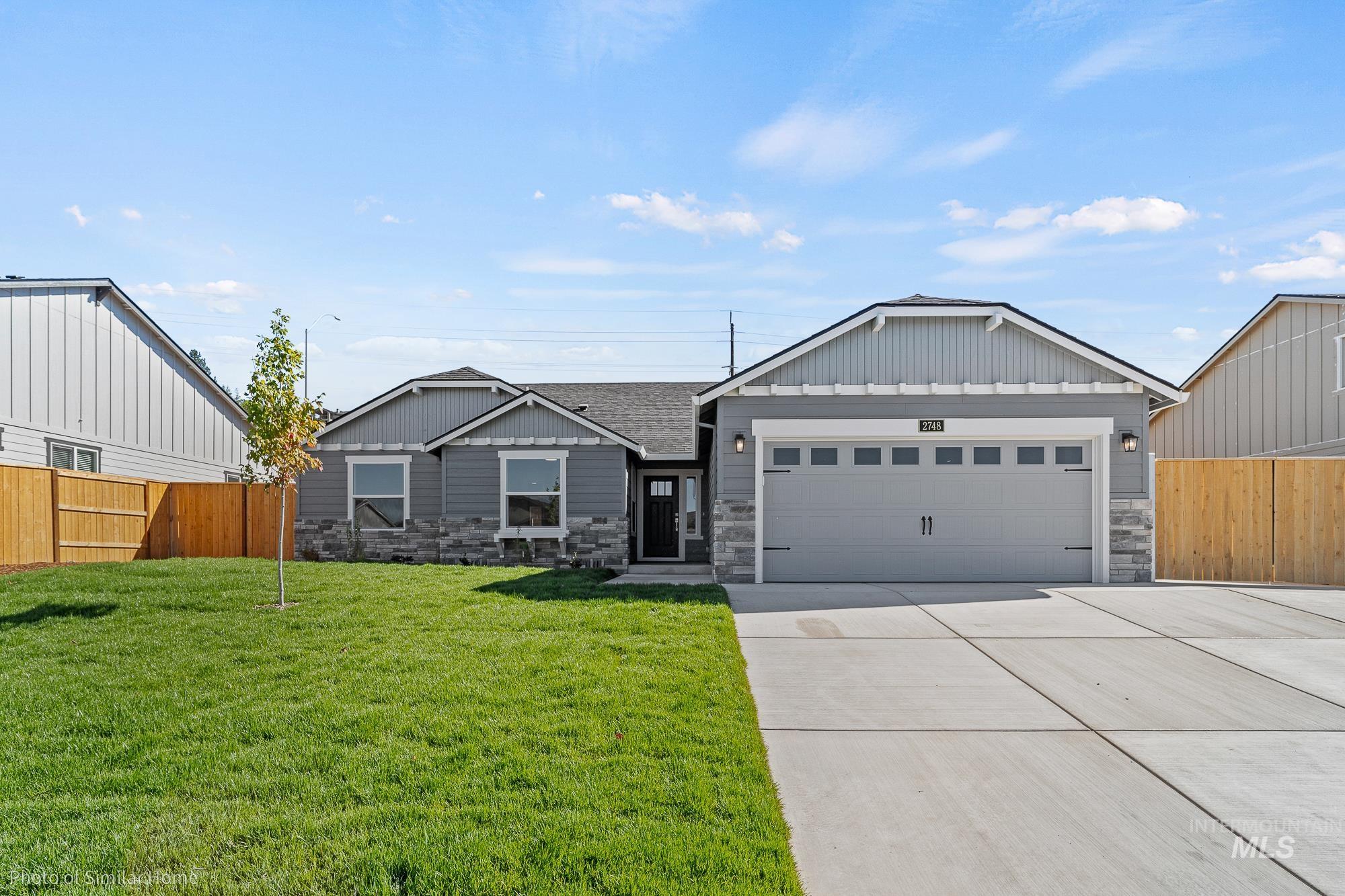 891 W Galloper St Property Photo 1