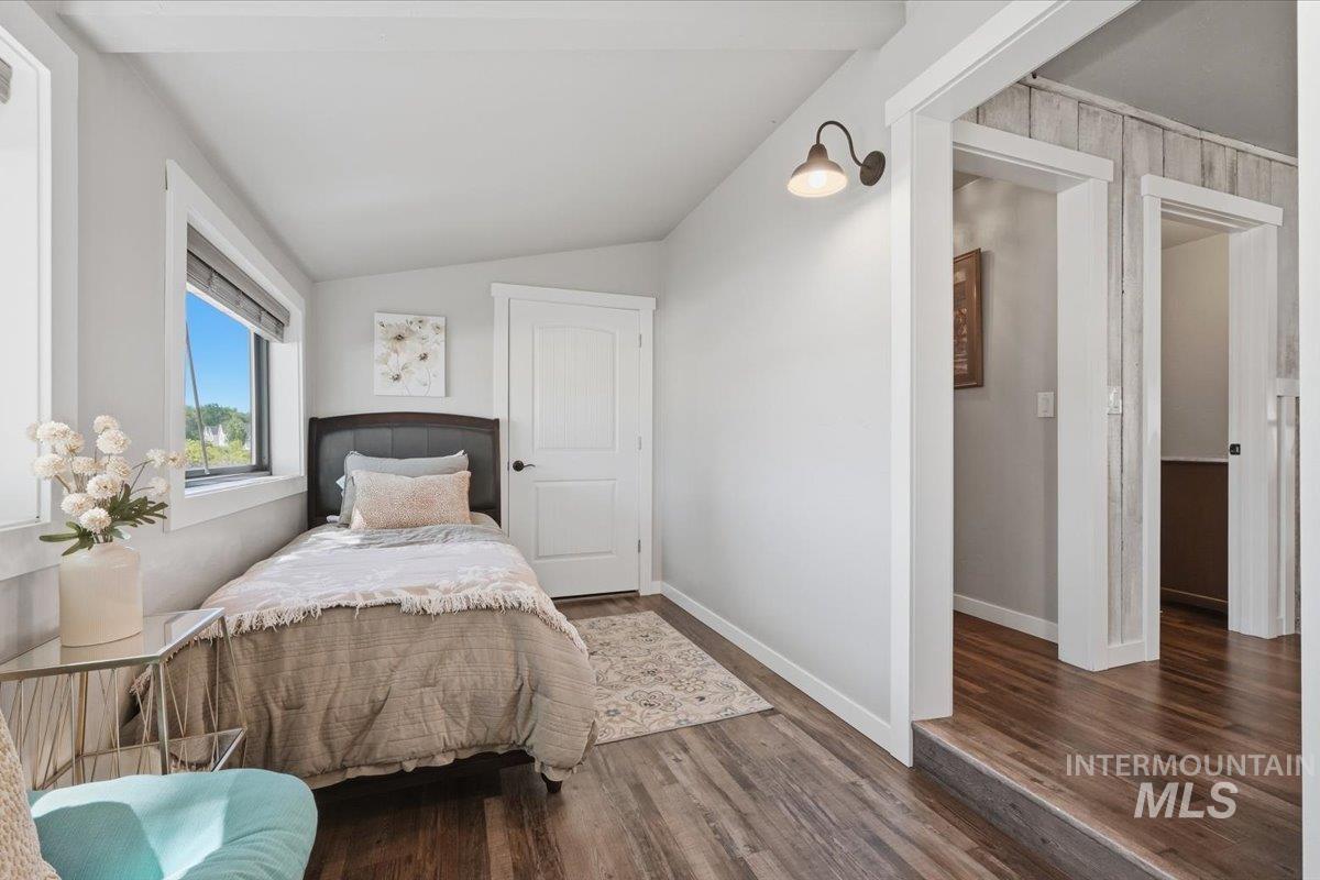 11086 State Highway 78 Property Photo 6