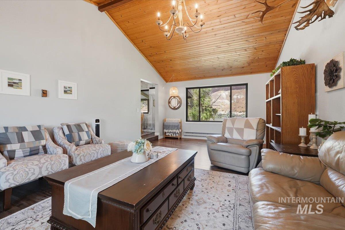 11086 State Highway 78 Property Photo 17