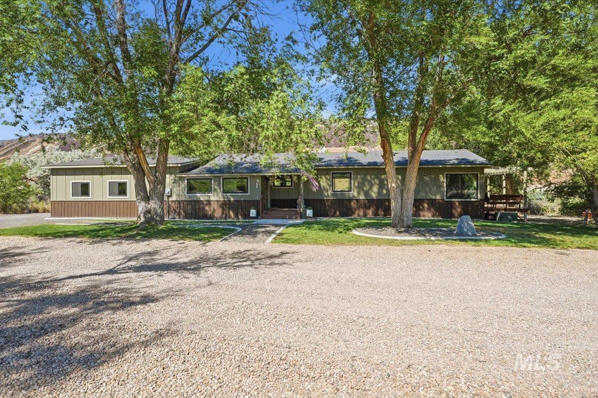 11086 State Highway 78 Property Photo 24