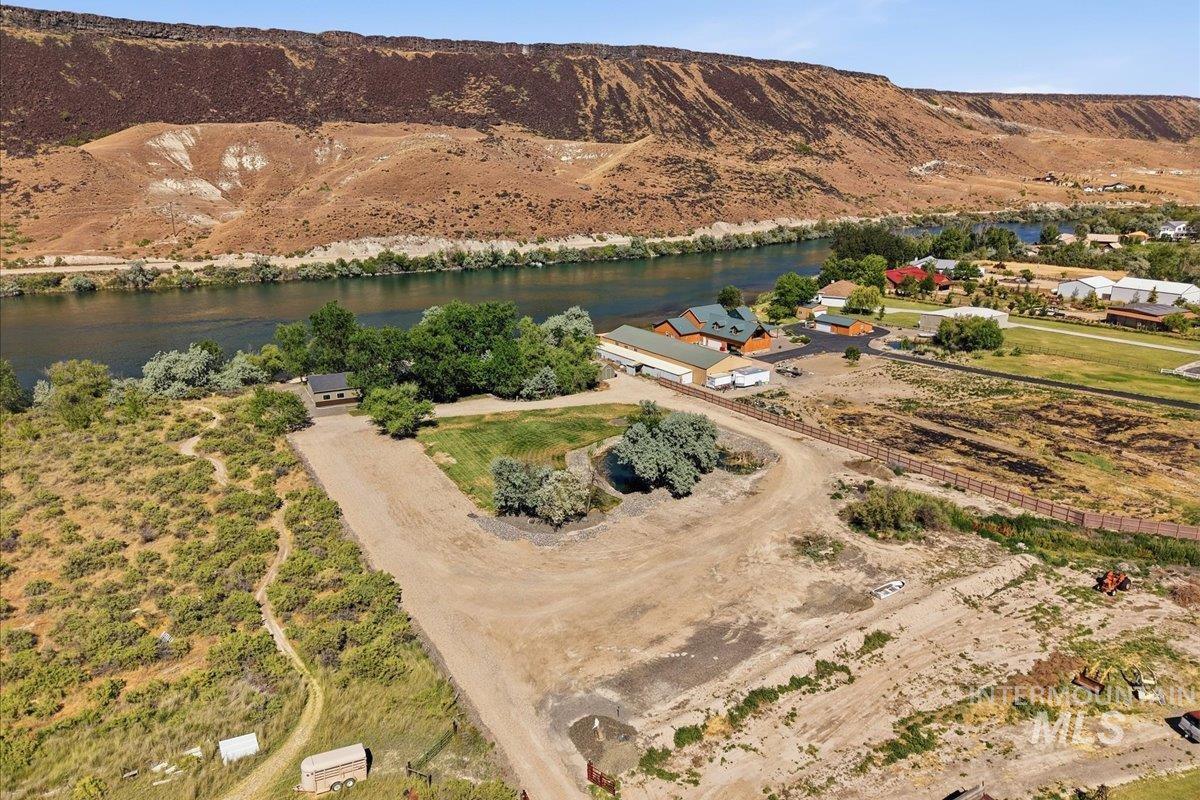 11086 State Highway 78 Property Photo 26