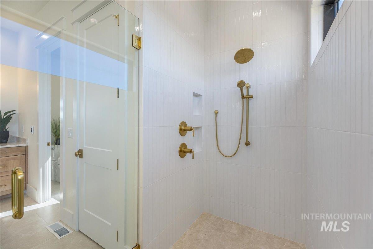 6400 N High Valley Property Photo 29