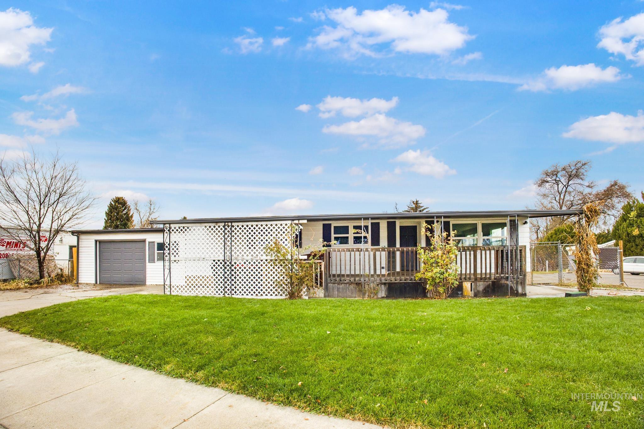 69 S Rose Circle Property Photo 1