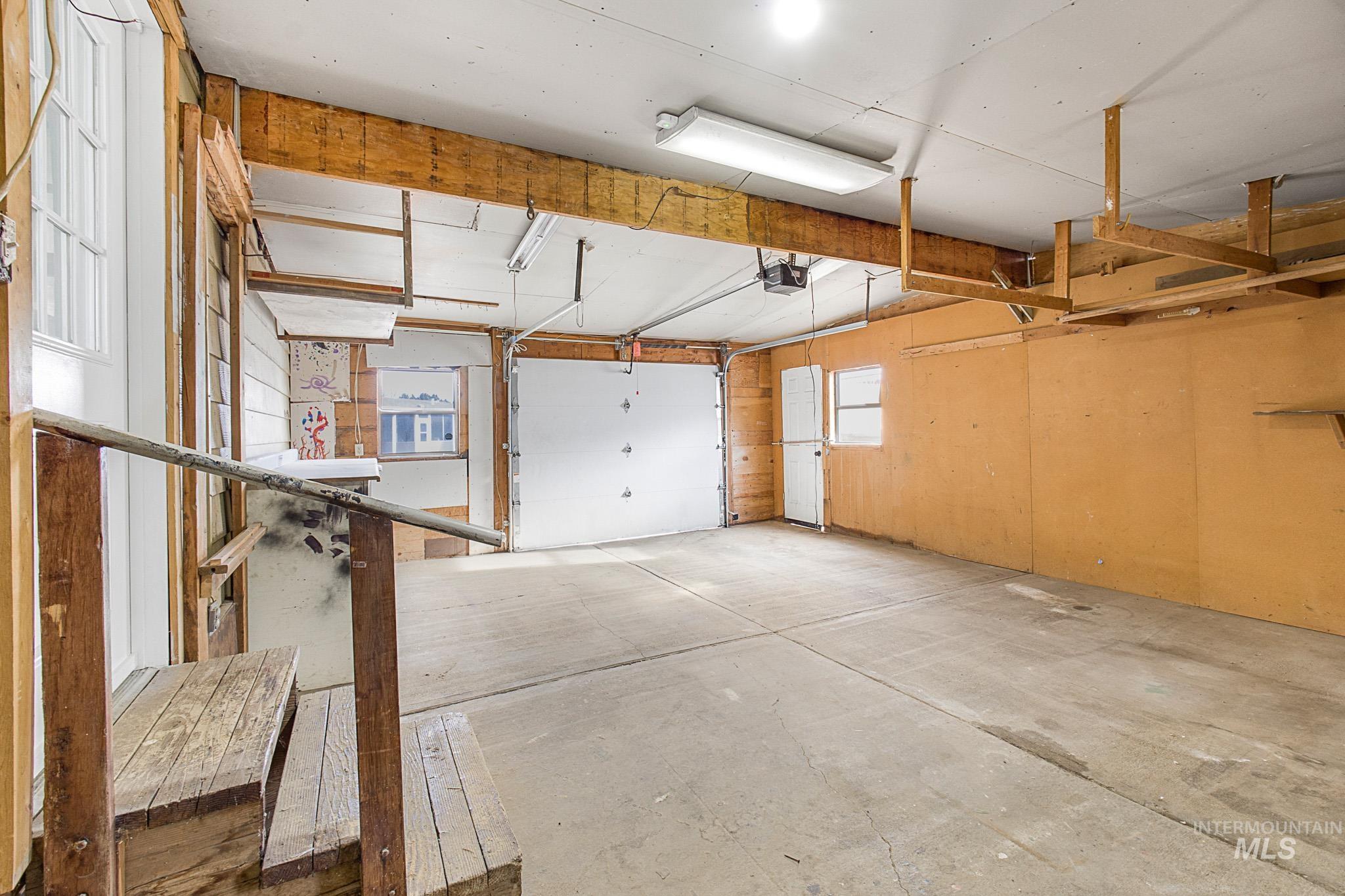 69 S Rose Circle Property Photo 6