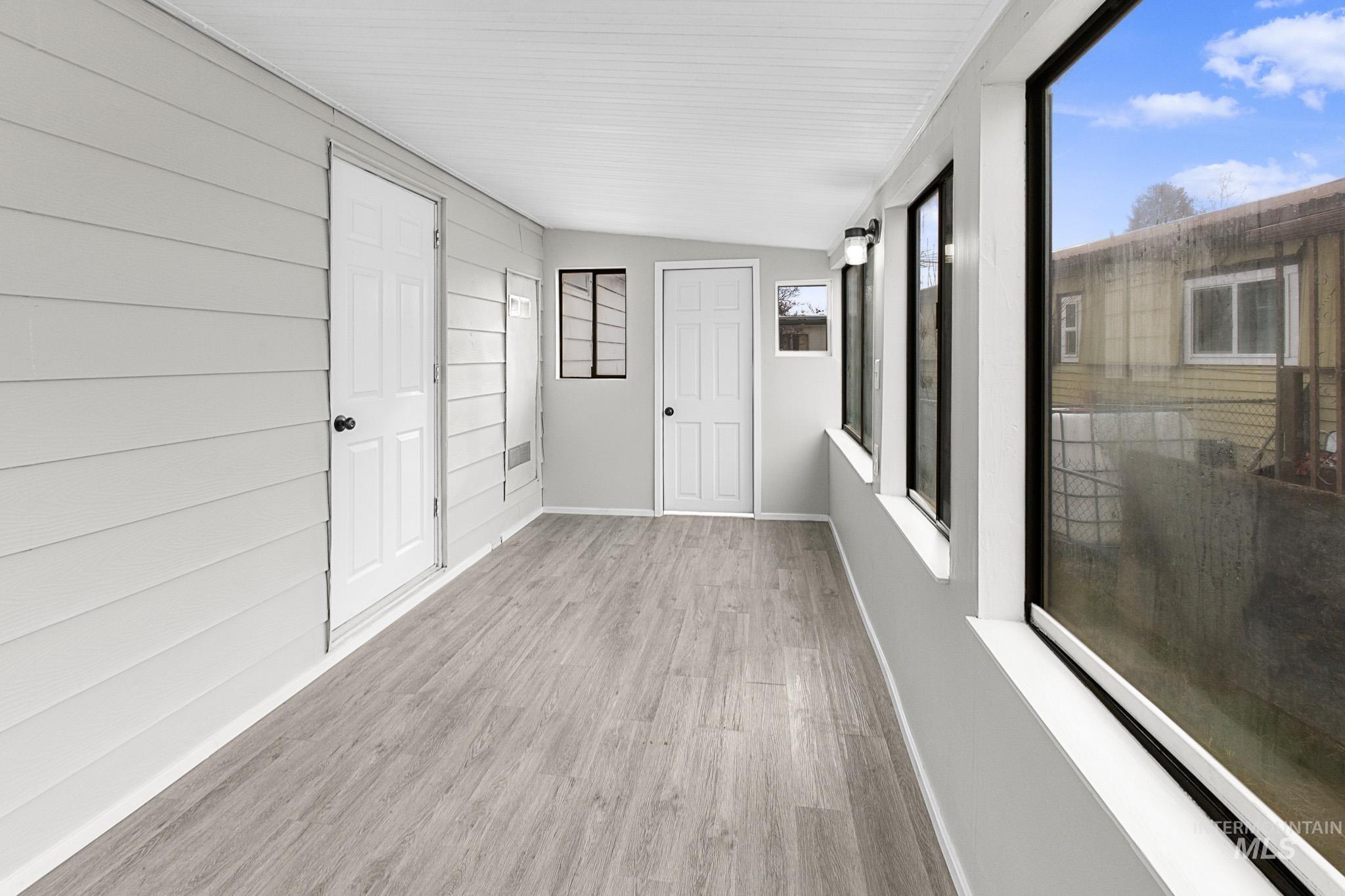 69 S Rose Circle Property Photo 16