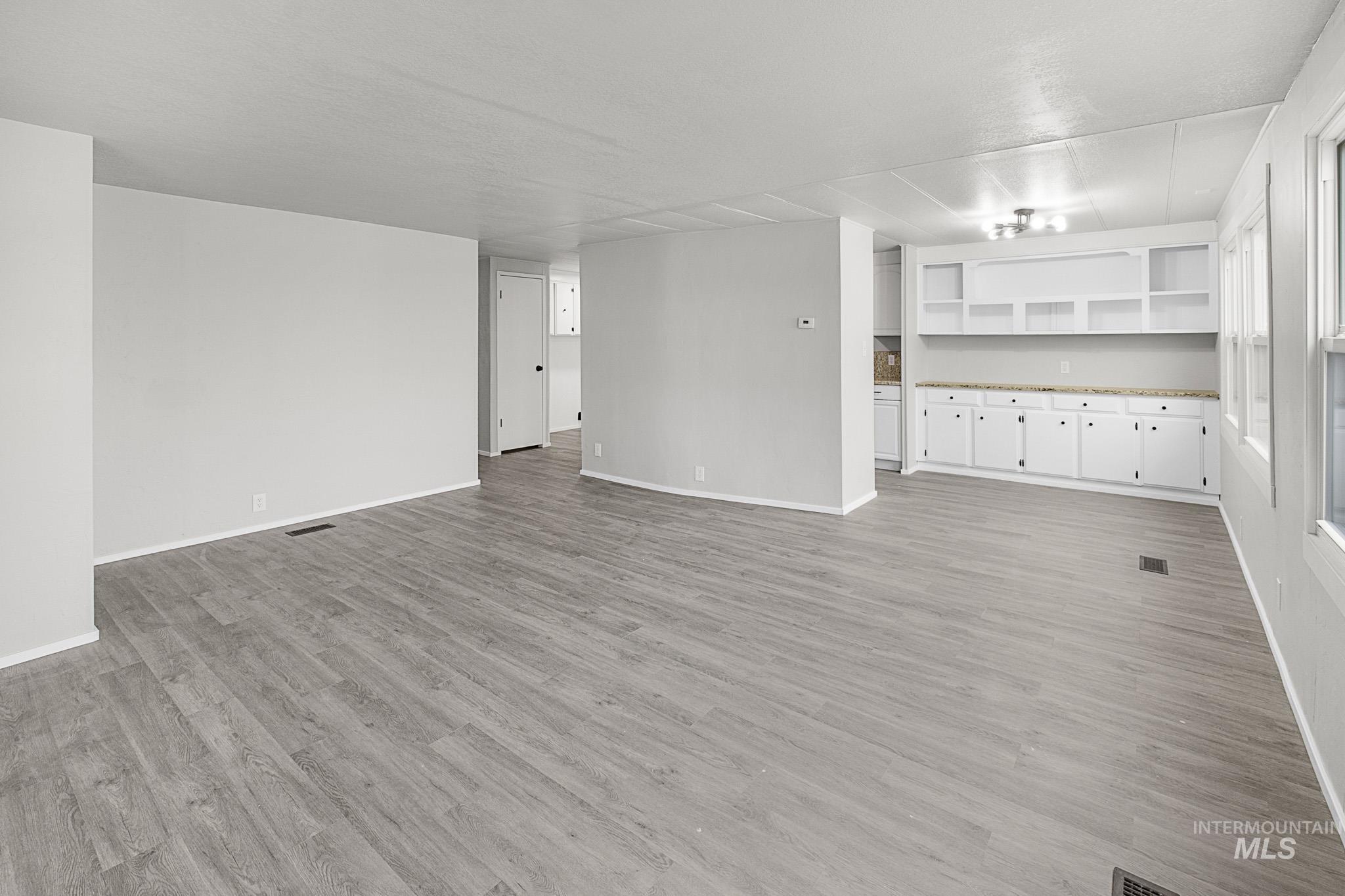 69 S Rose Circle Property Photo 22