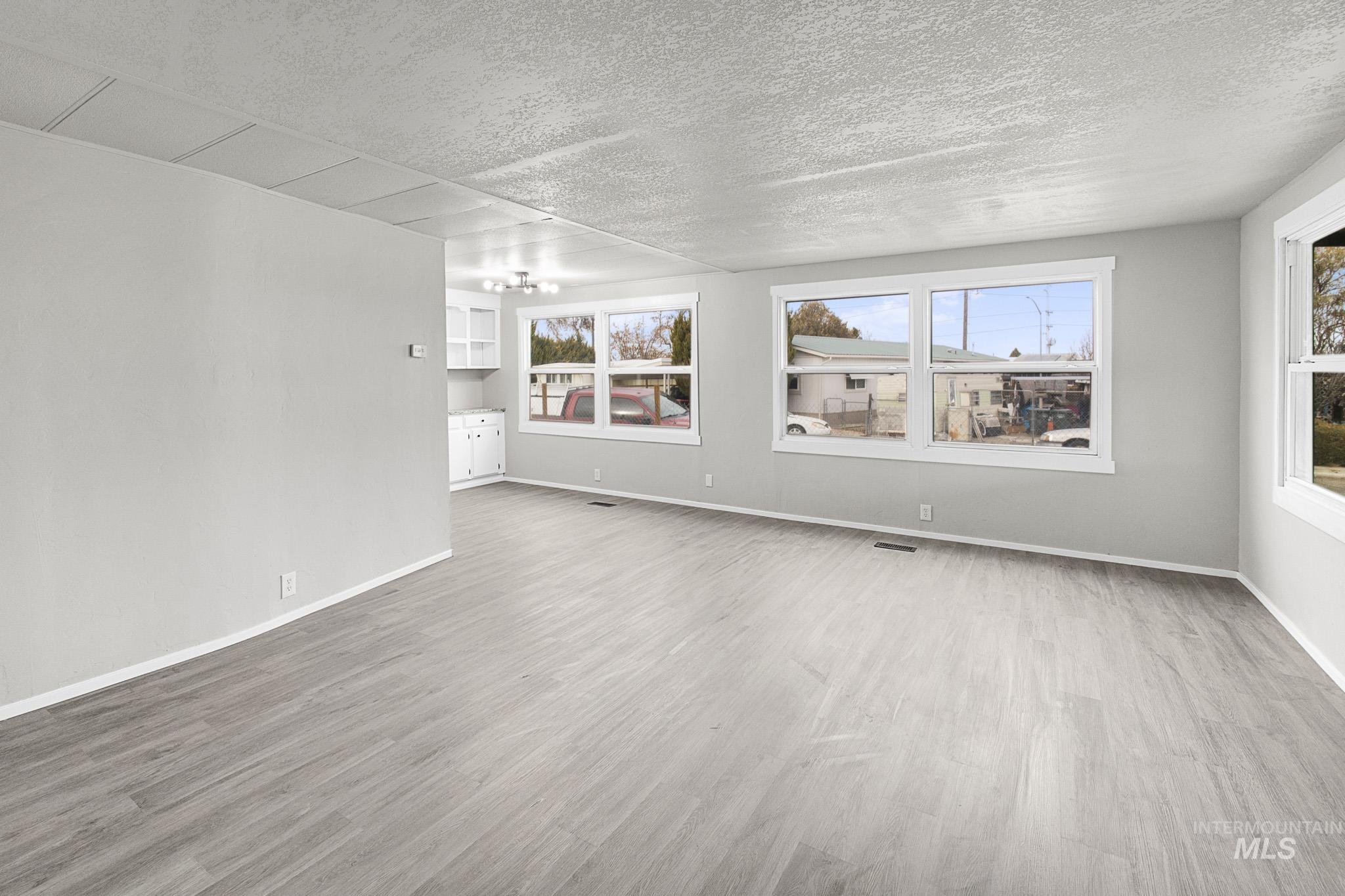 69 S Rose Circle Property Photo 23