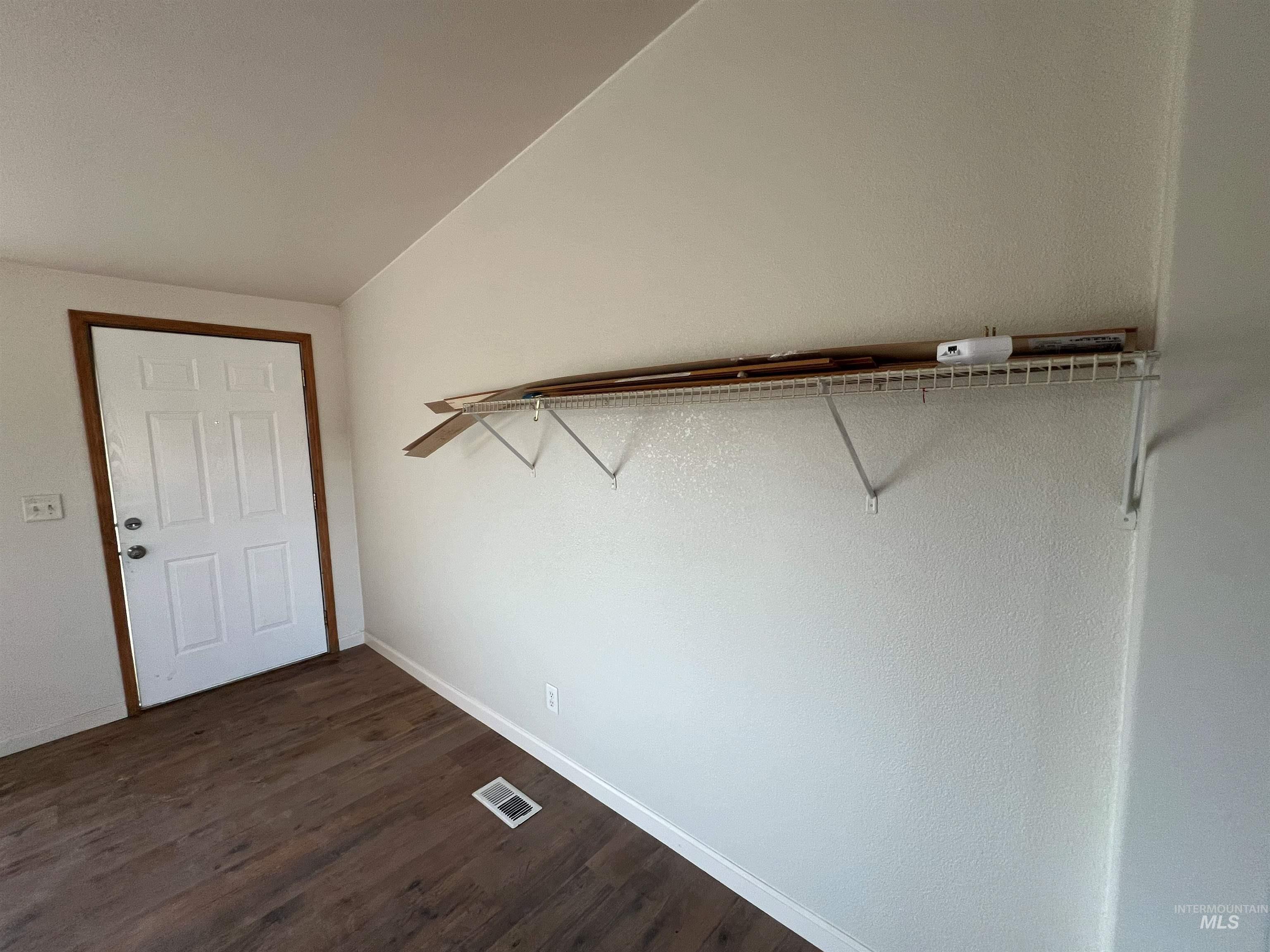 2216 Ben Ross Property Photo 19