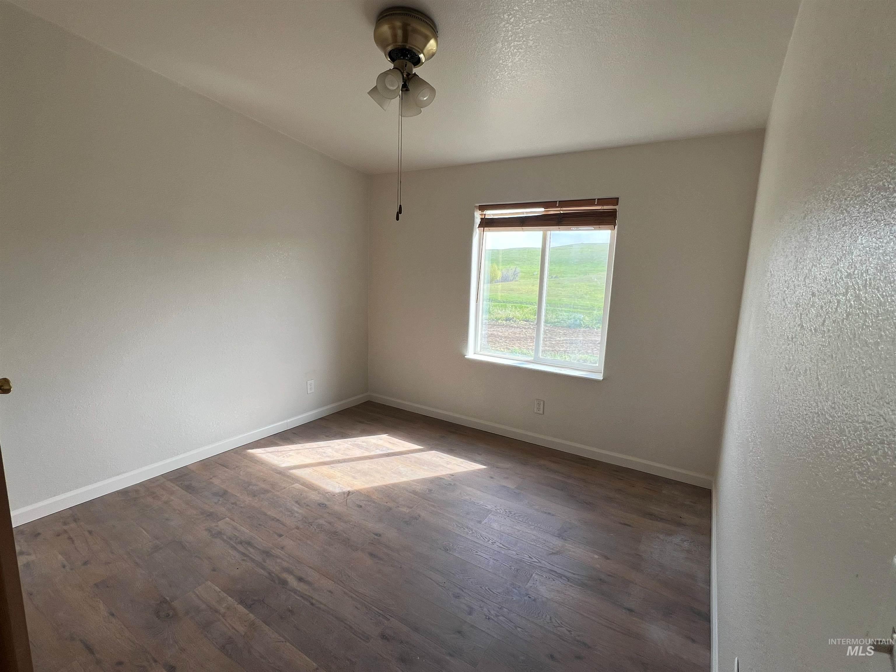 2216 Ben Ross Property Photo 23