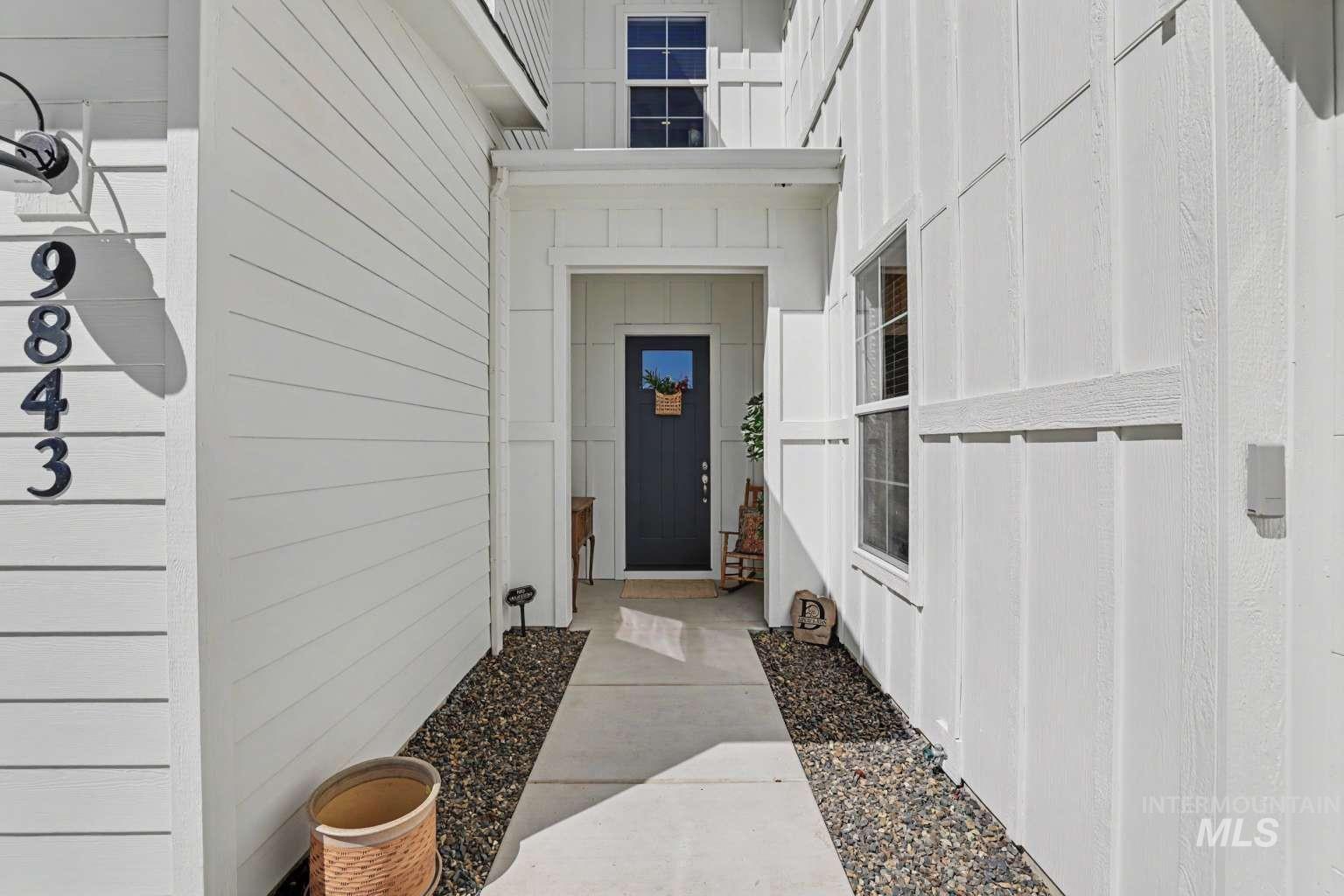 9843 W Novato St Property Photo 11