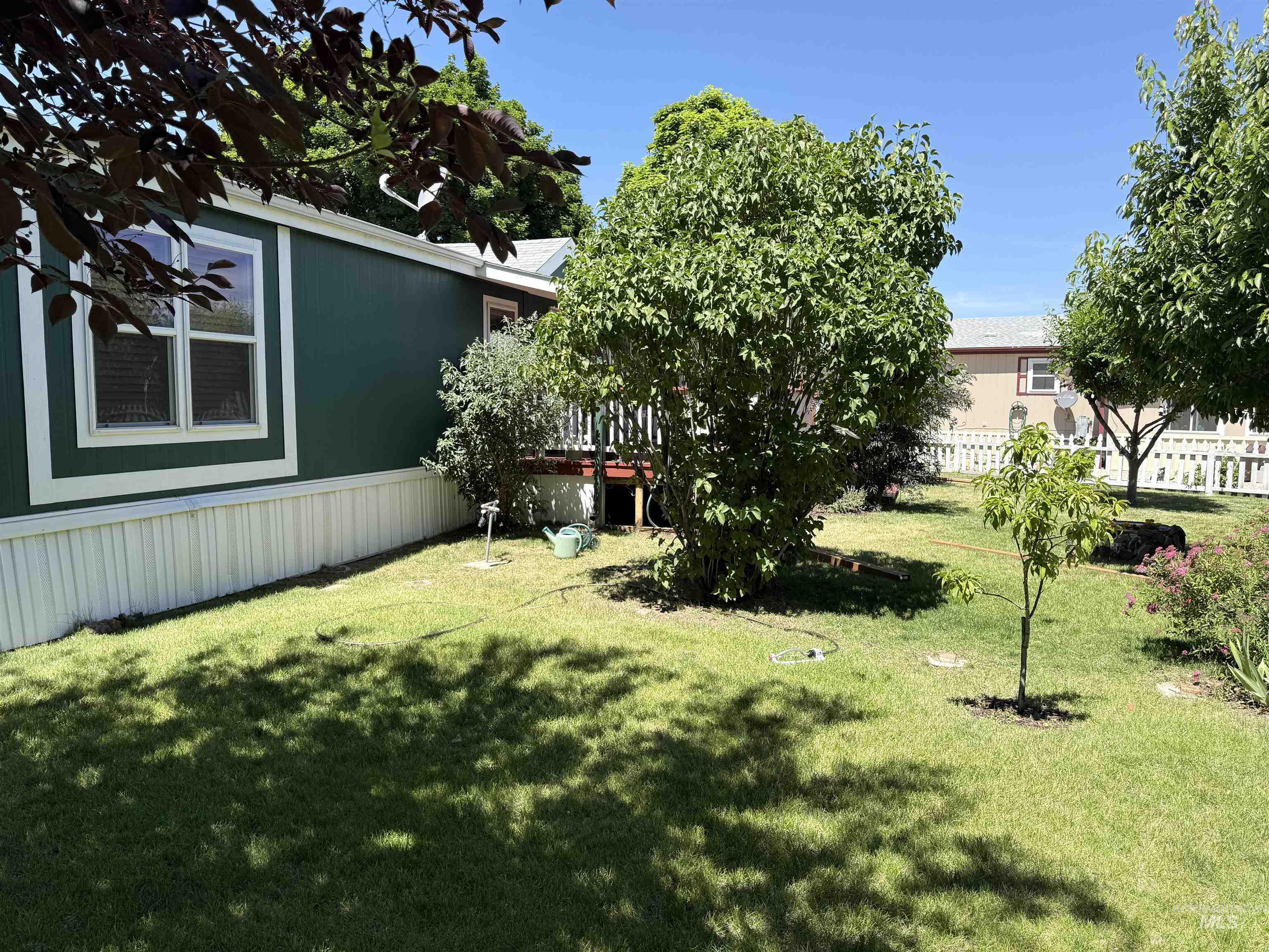 2750 Alden Rd #12 Property Photo 33
