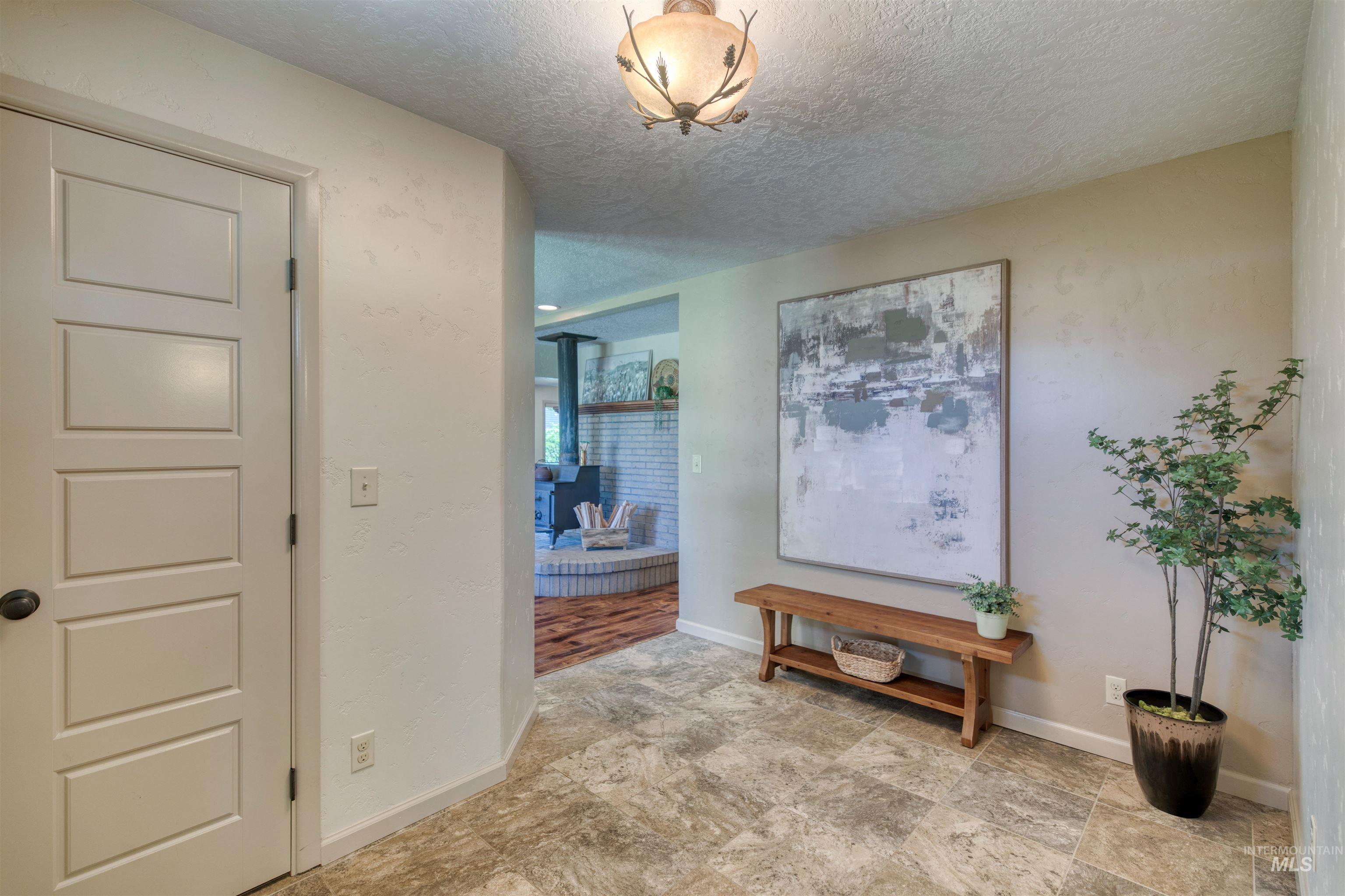 3592 W Idaho Blvd Property Photo 7