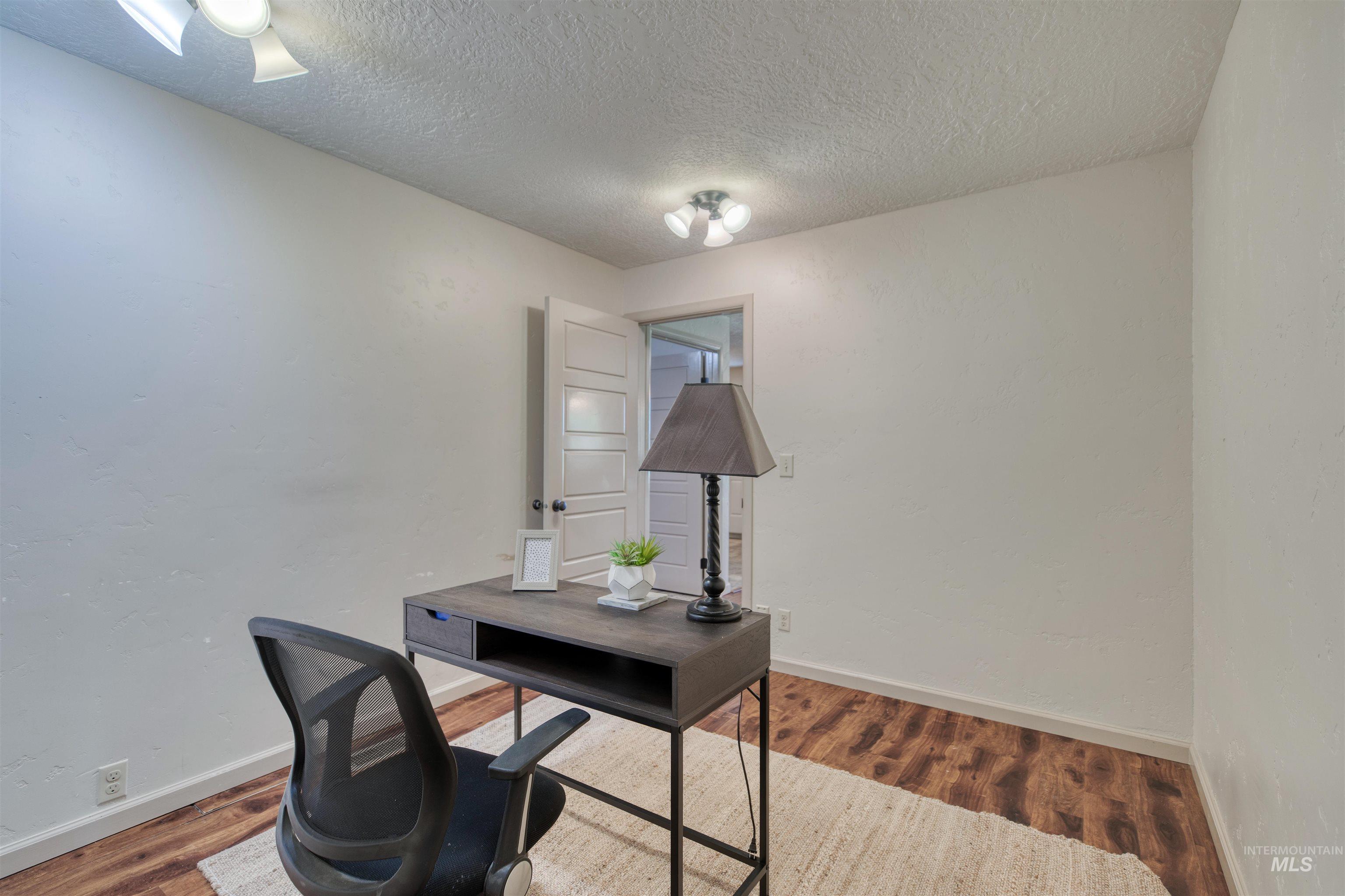 3592 W Idaho Blvd Property Photo 22