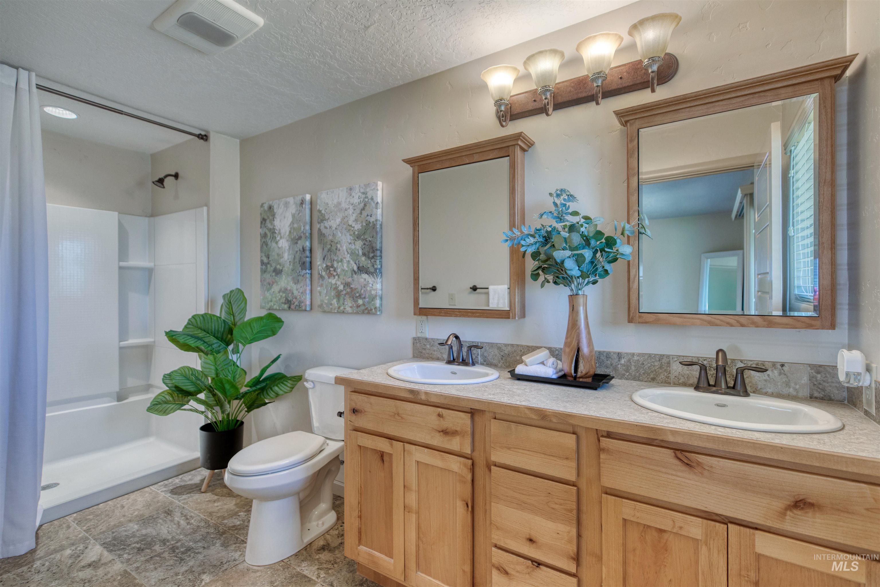 3592 W Idaho Blvd Property Photo 27