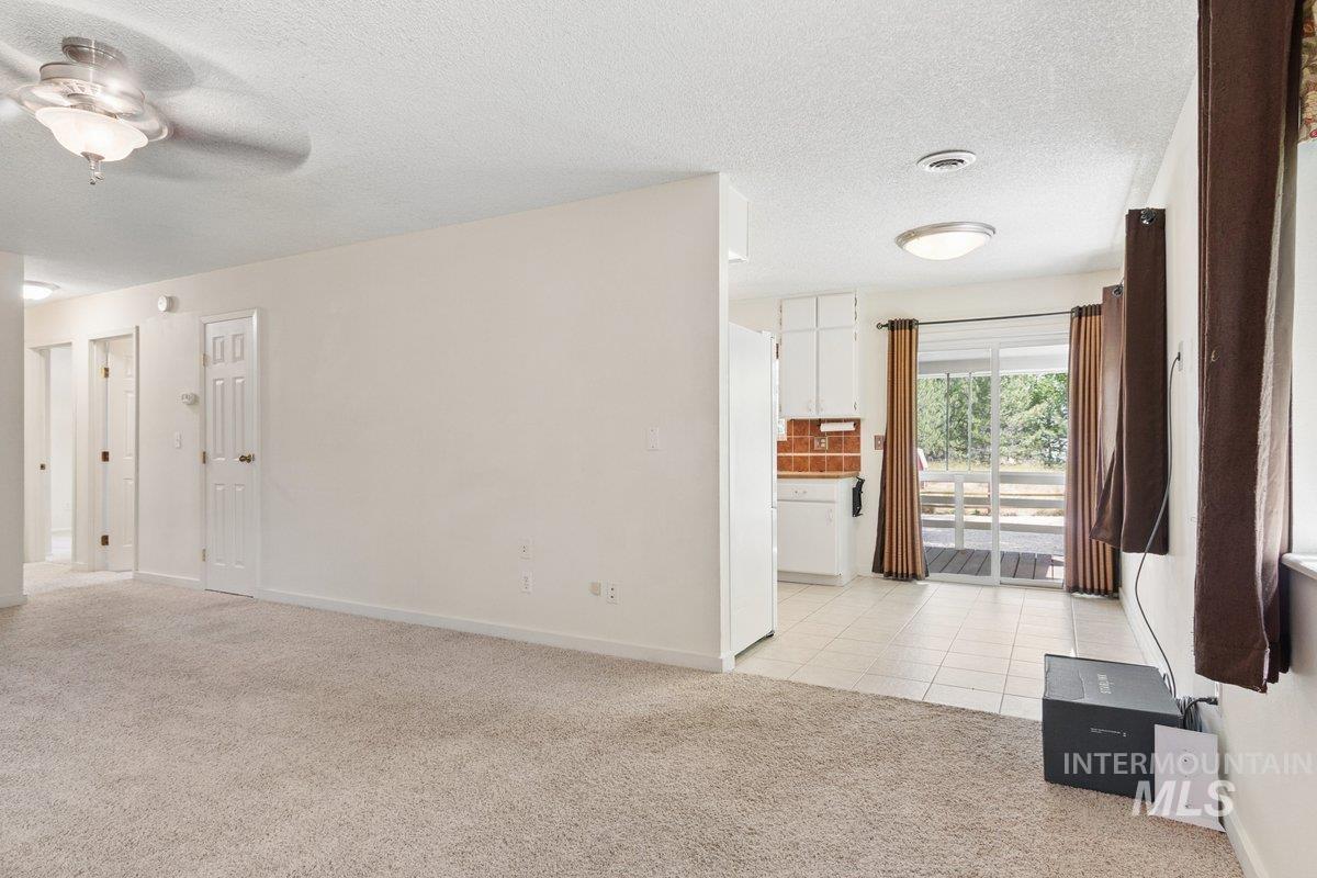 7714 Spring Drive Property Photo 37