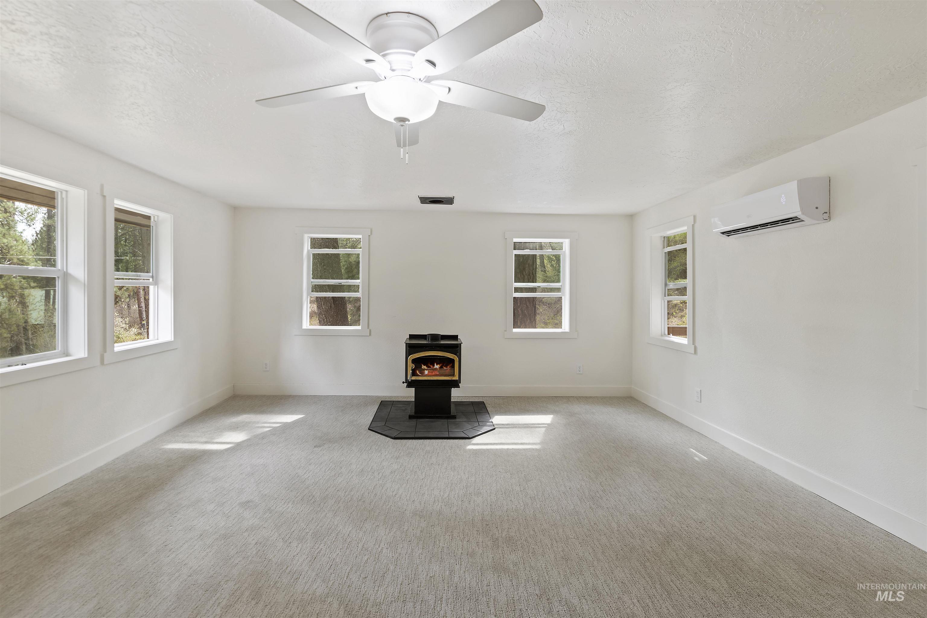 199 Scriver Woods Rd Property Photo 16