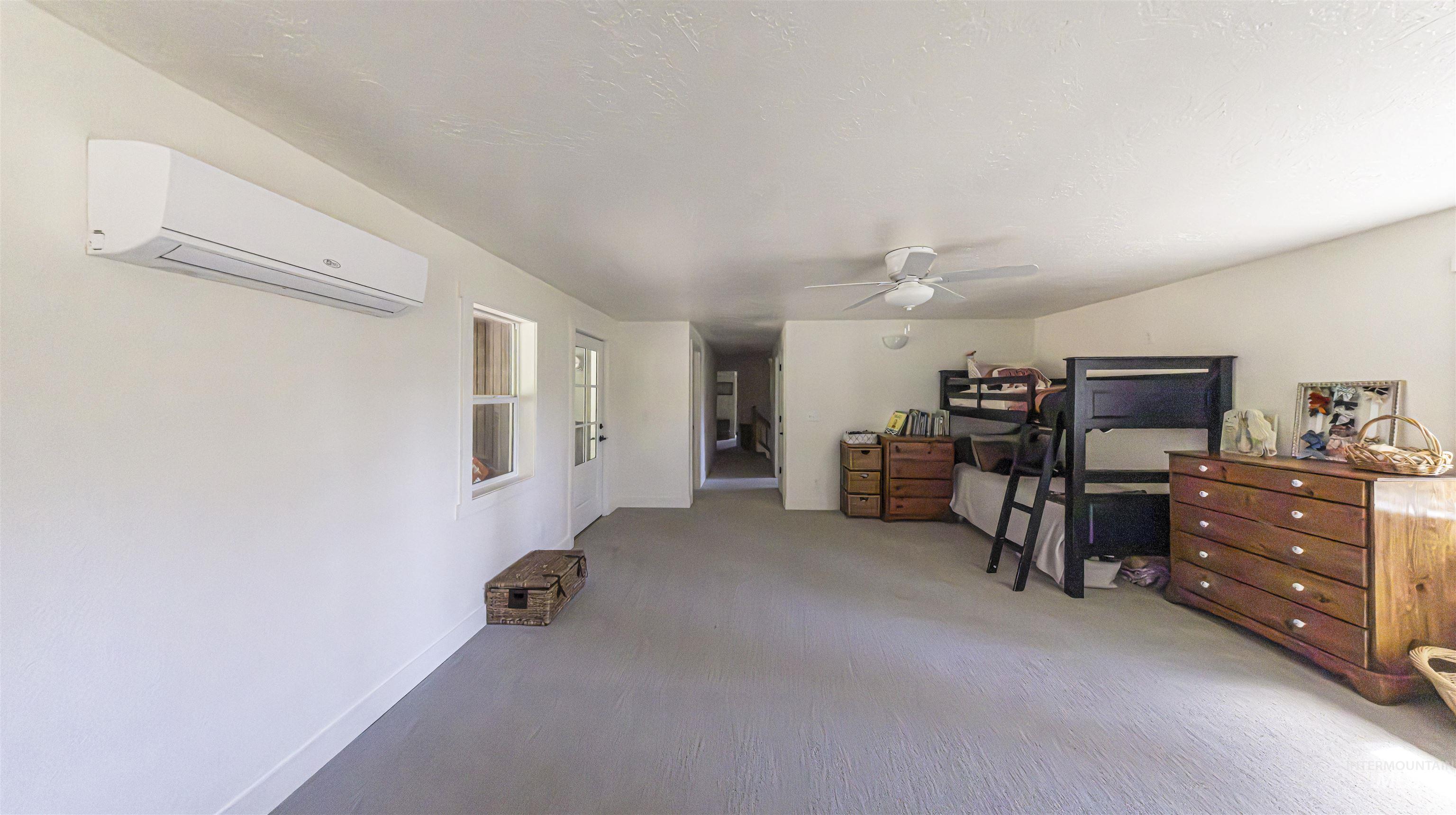 199 Scriver Woods Rd Property Photo 17