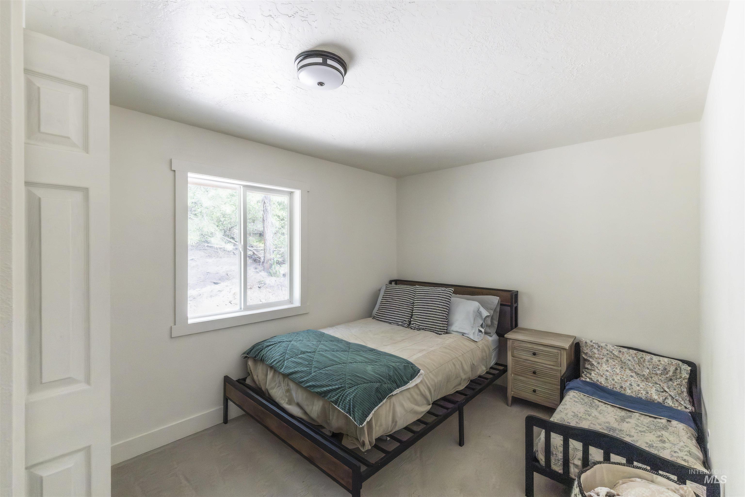 199 Scriver Woods Rd Property Photo 18