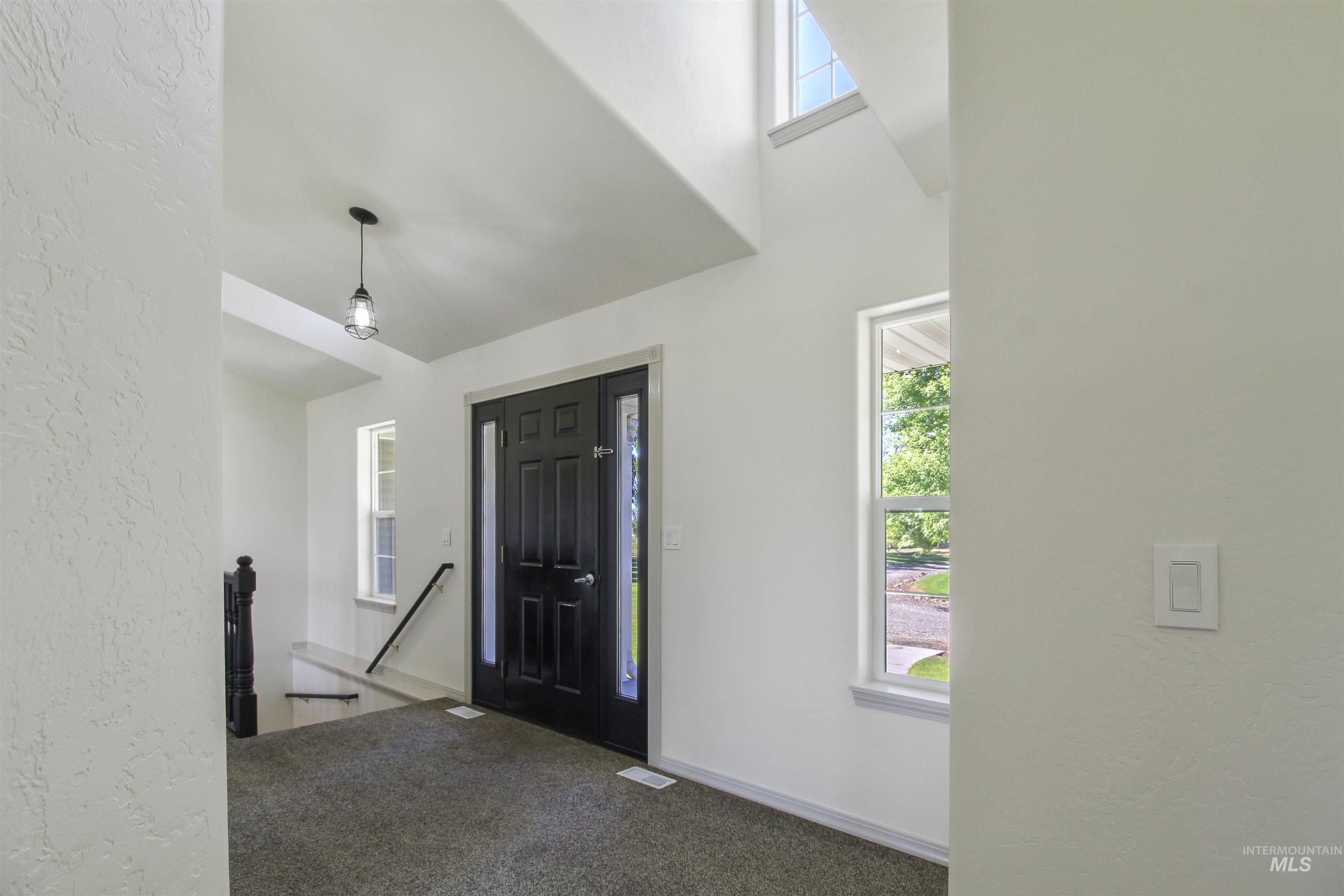 540 S 450 W Property Photo 6