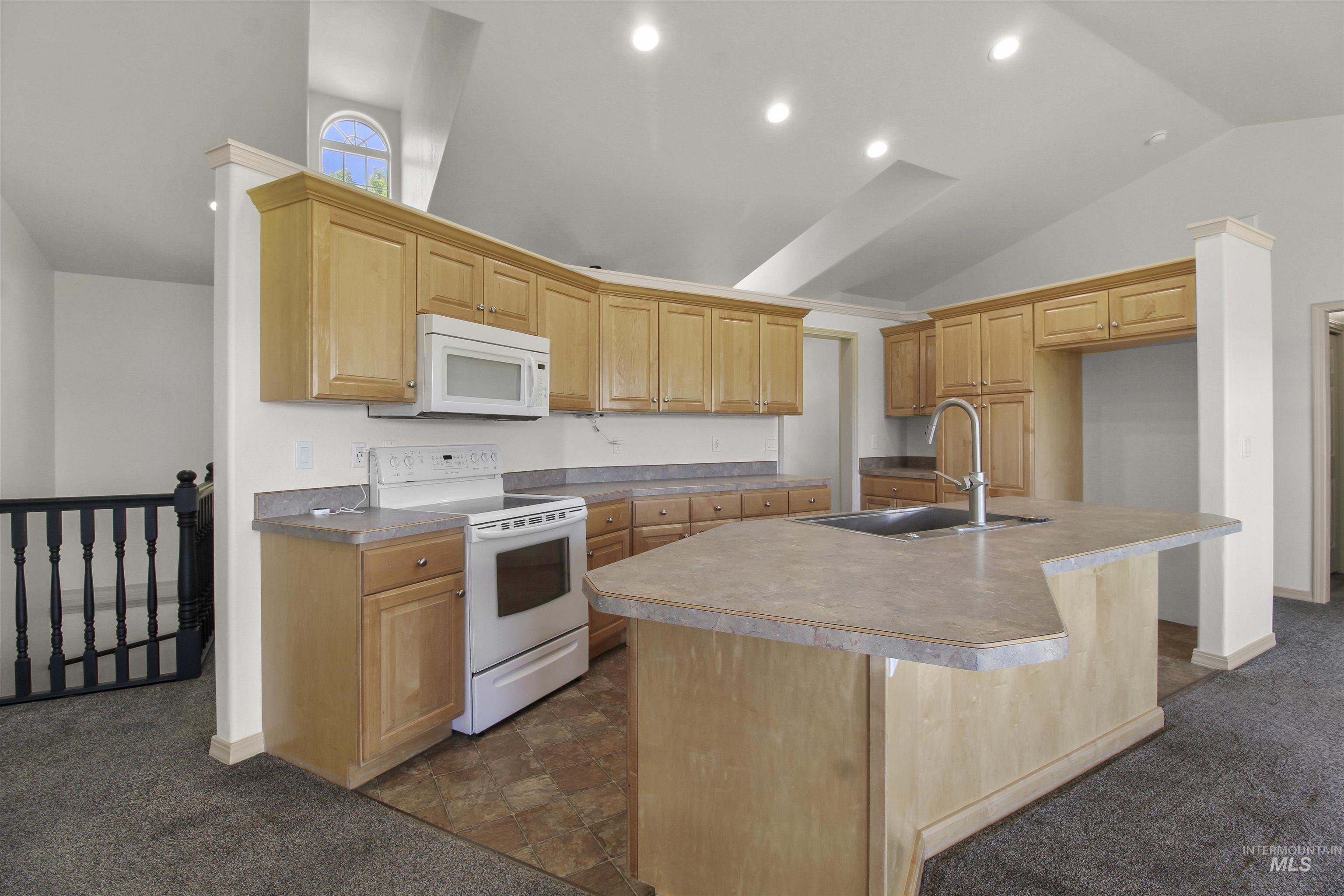 540 S 450 W Property Photo 9