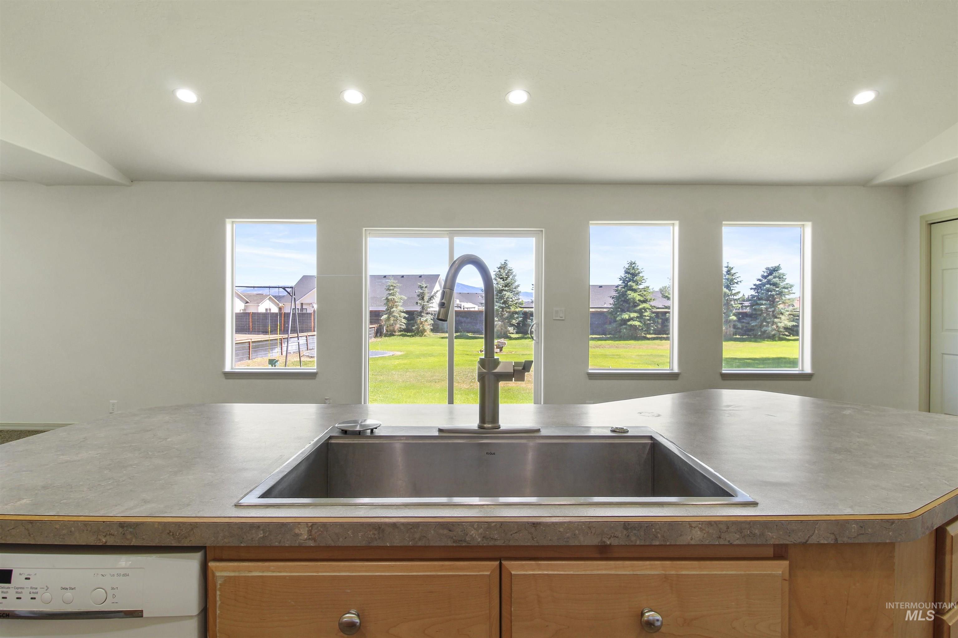 540 S 450 W Property Photo 10